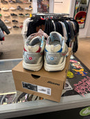 Baskets crème Mizuno MXR - taille 11