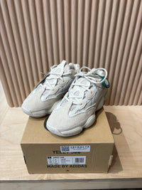New Yeezy 500 blush - size 8w