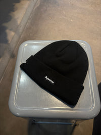 Supreme x New Era black "S" beanie