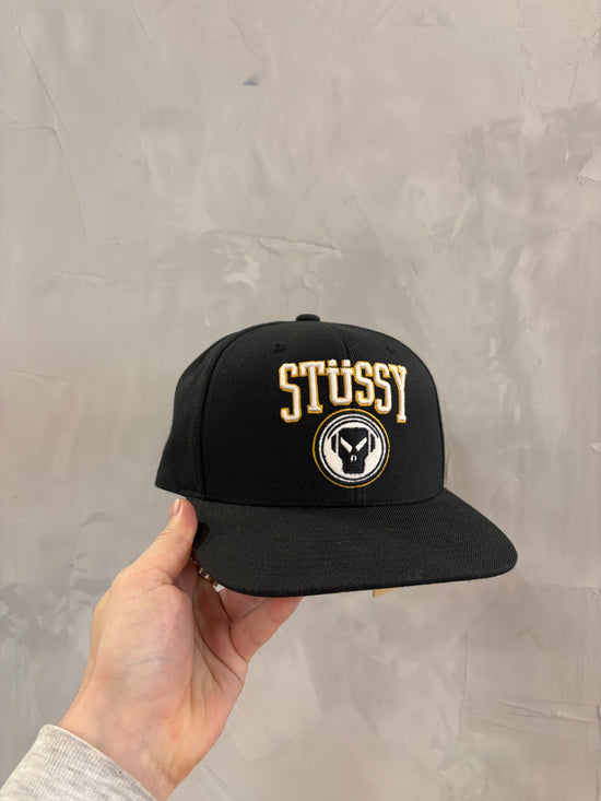 New Stussy Metalheadz snap