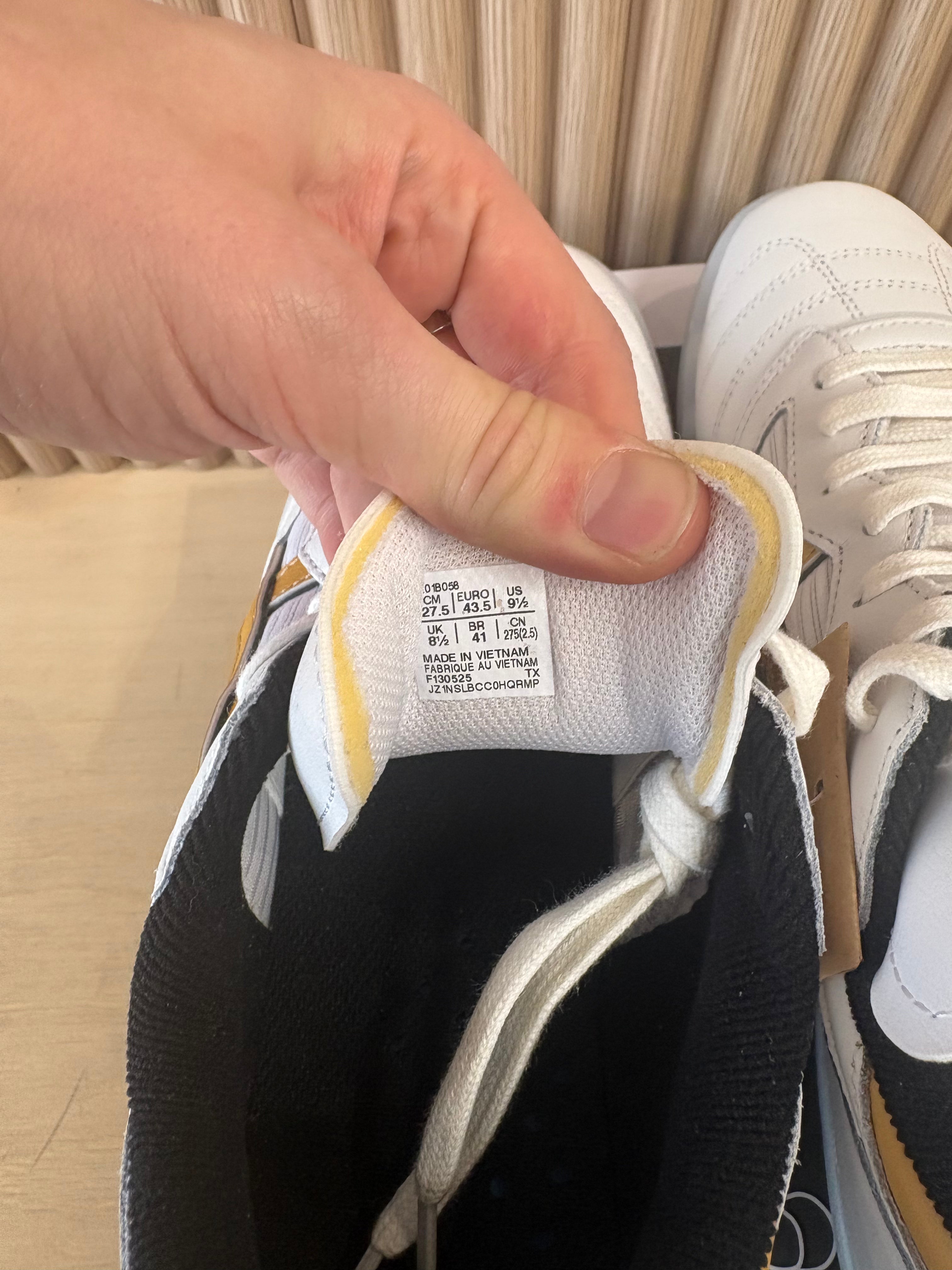 Asics x Dime Leggerezza FB blanc pur or - taille 9,5