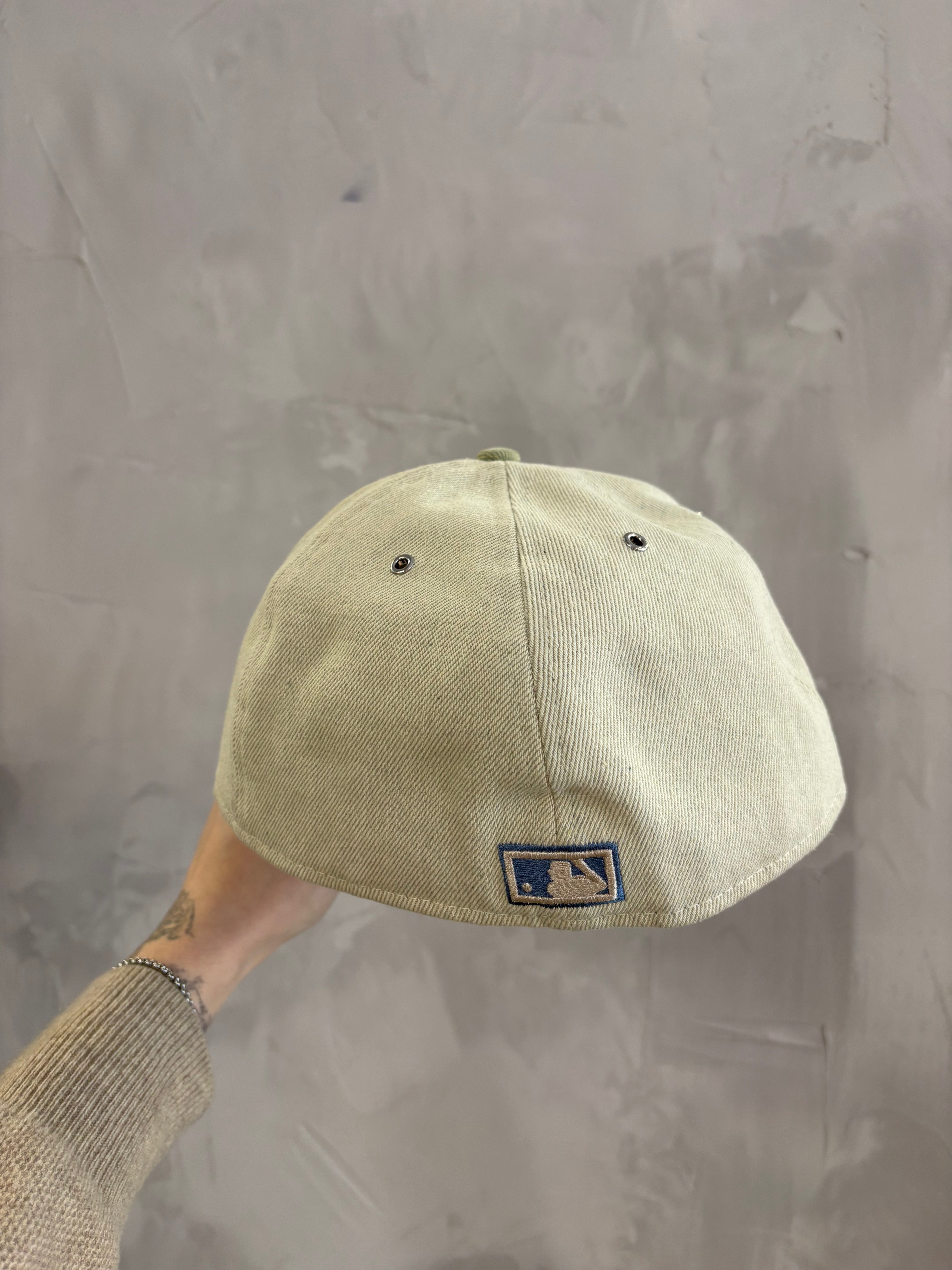 Montreal Expos Denim fitted cap - size 7 5/8