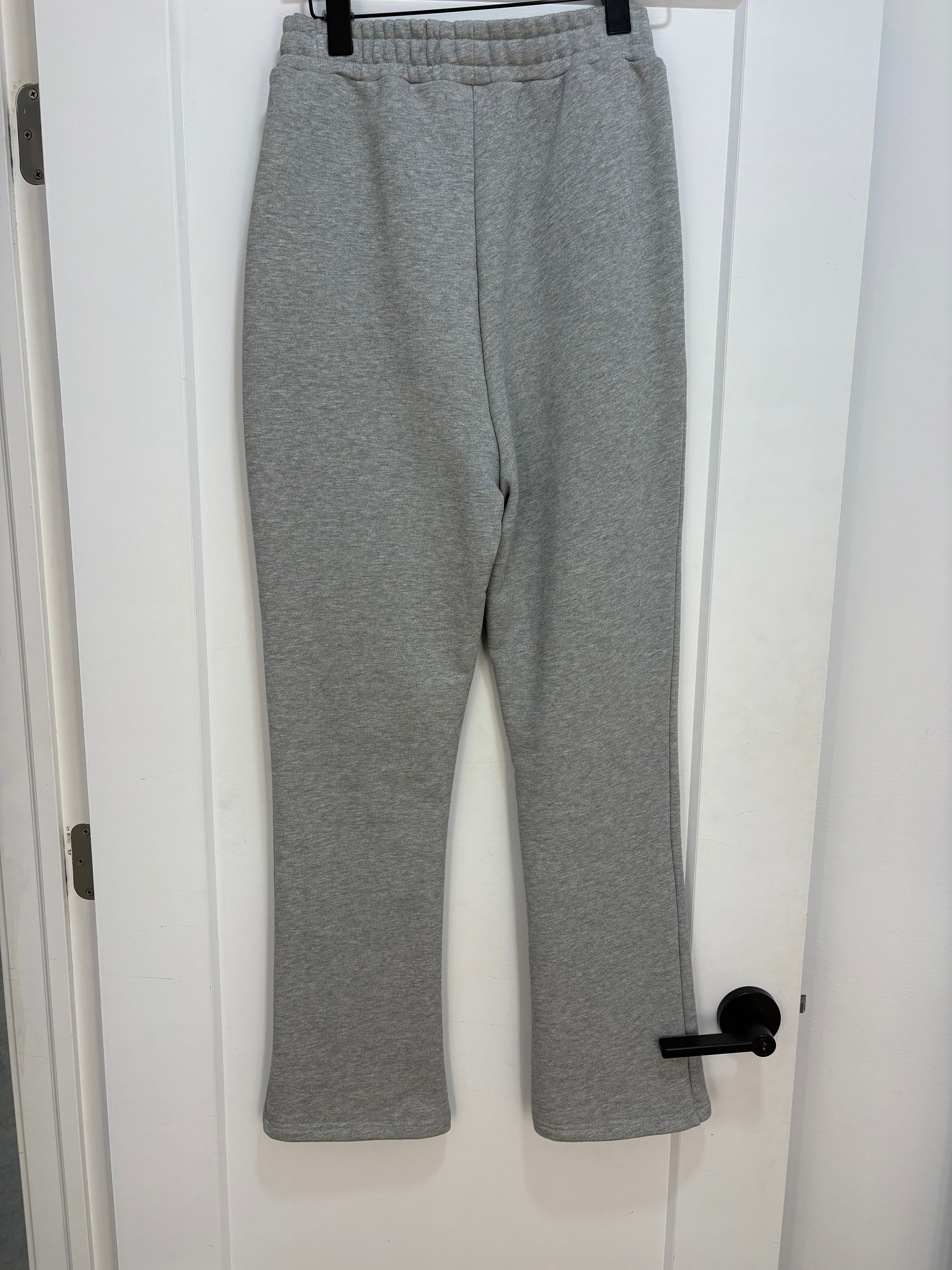 New Seventh Heaven sweatpants - size L