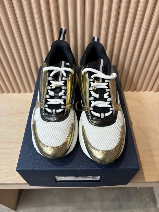 New Dior B22 gold - size 43