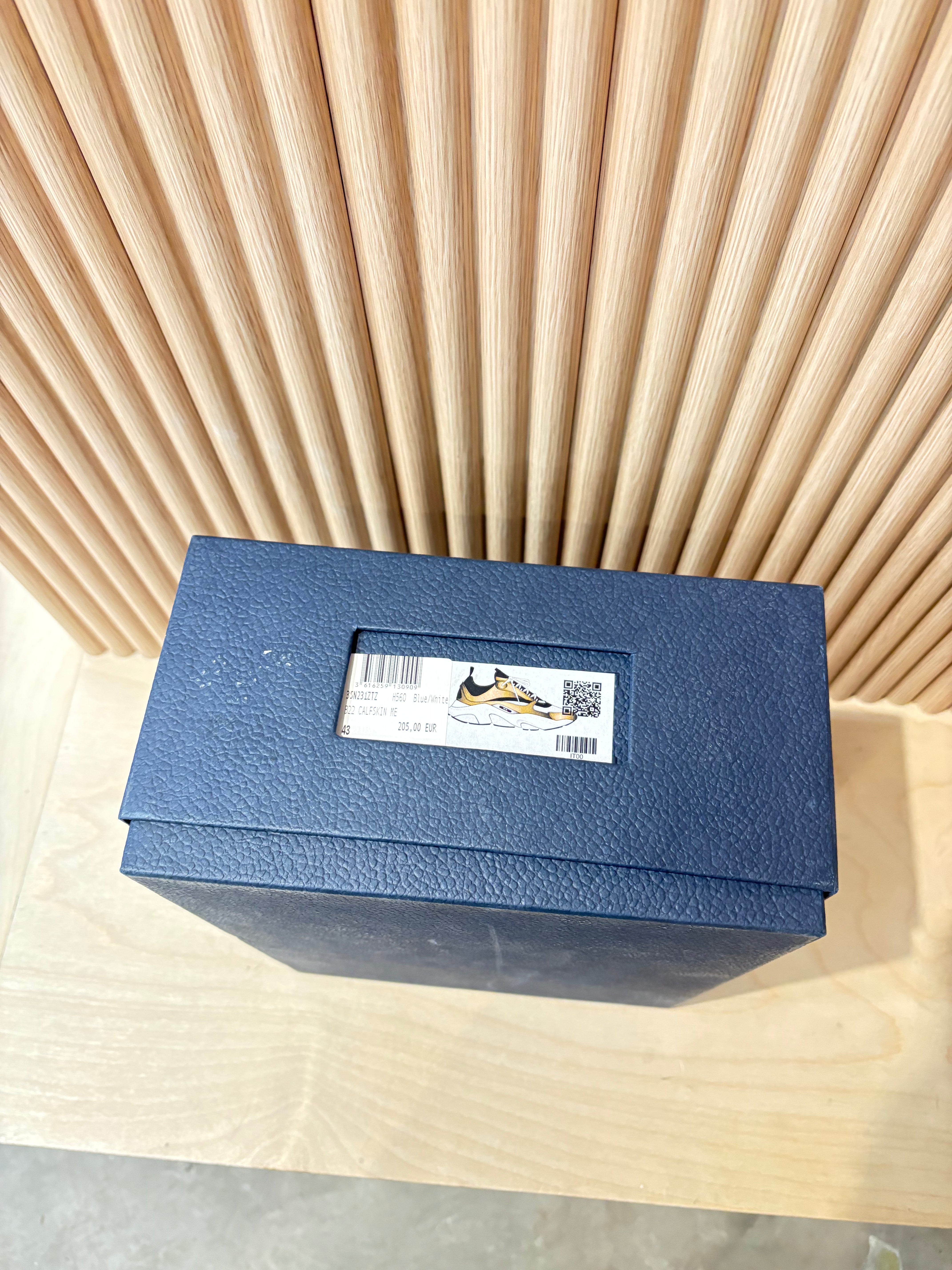 New Dior B22 gold - size 43