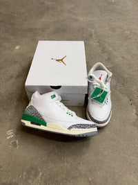 New Jordan 3 Lucky green - size 7w