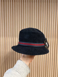 Nouveau bob Stussy en velours côtelé - taille S/M