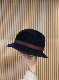 Nouveau bob Stussy en velours côtelé - taille S/M