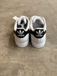Adidas Superstar - size 11
