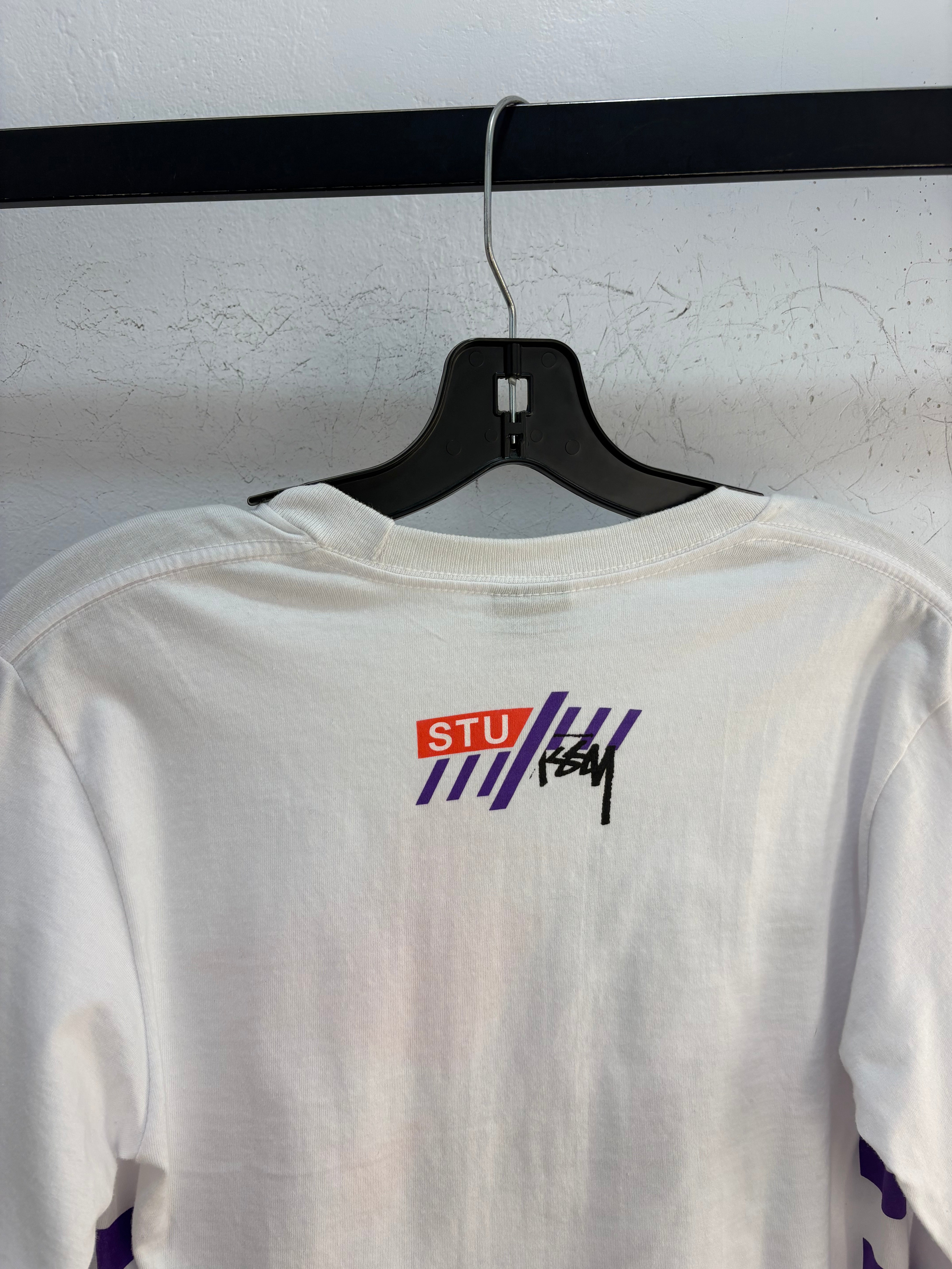 Nouveau t-shirt Stussy manches longues skate/surfman - taille S