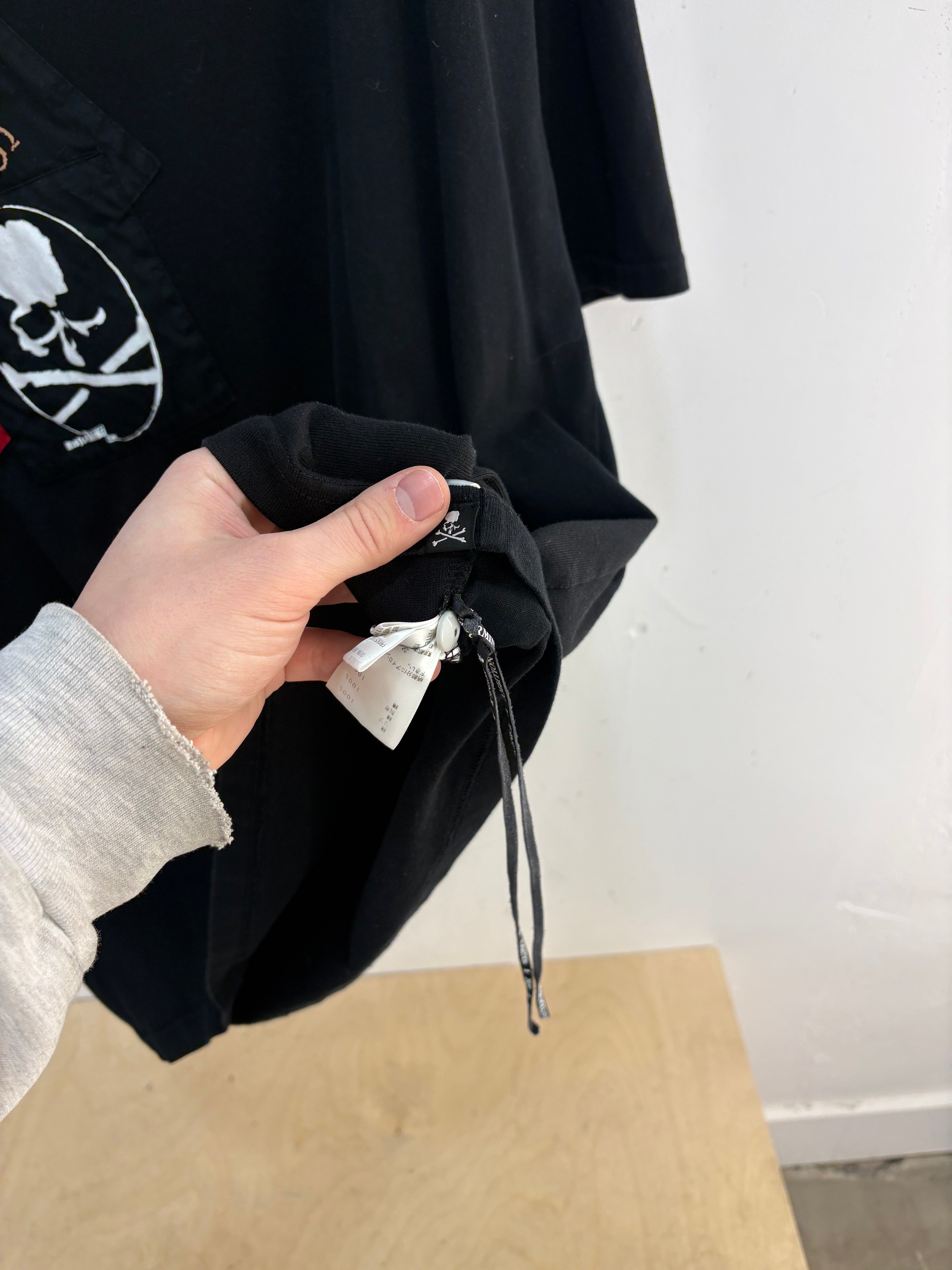 Mastermind Anarchy tee - size L