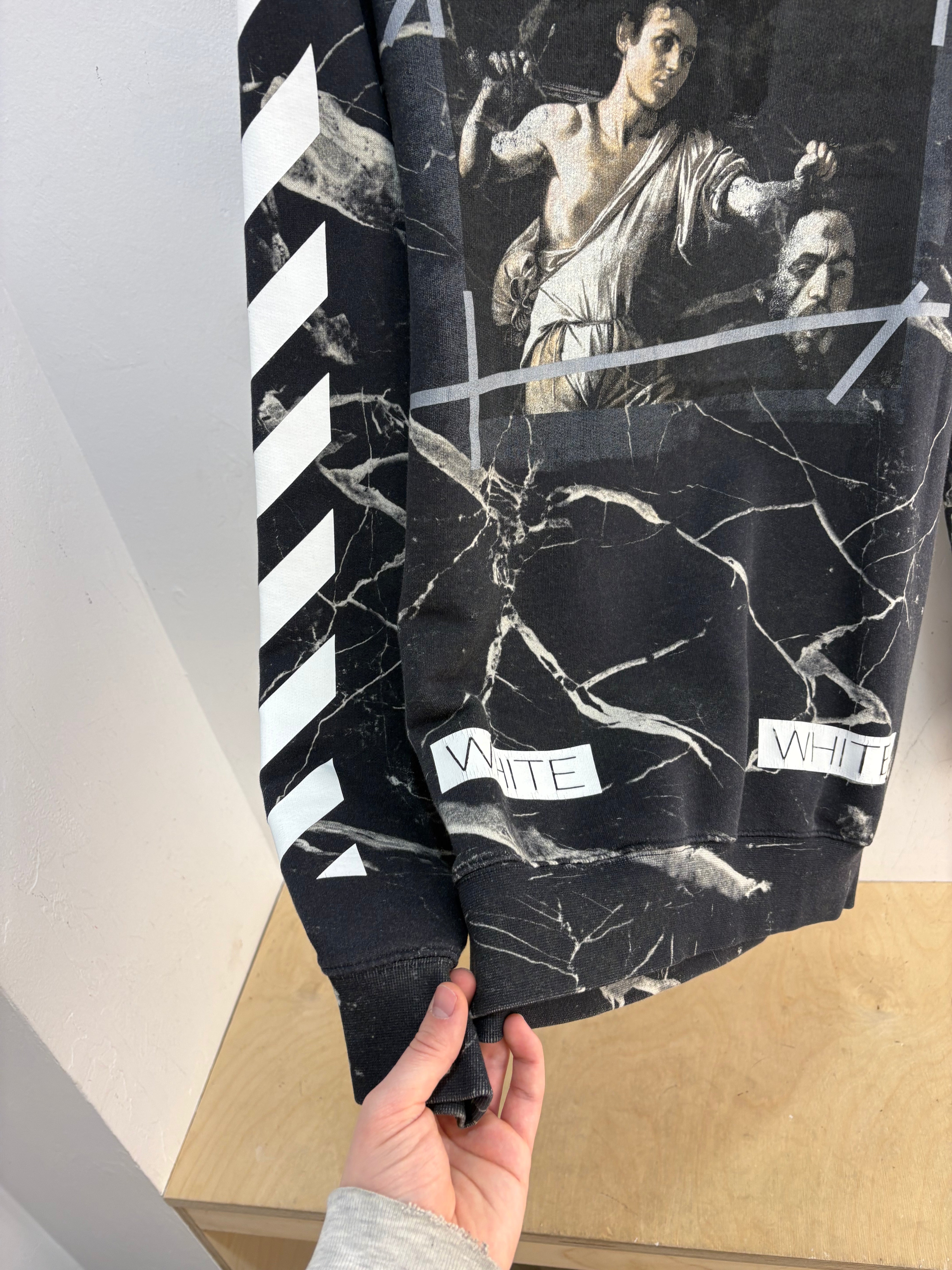 Off white Caravaggio marble crewneck - size L