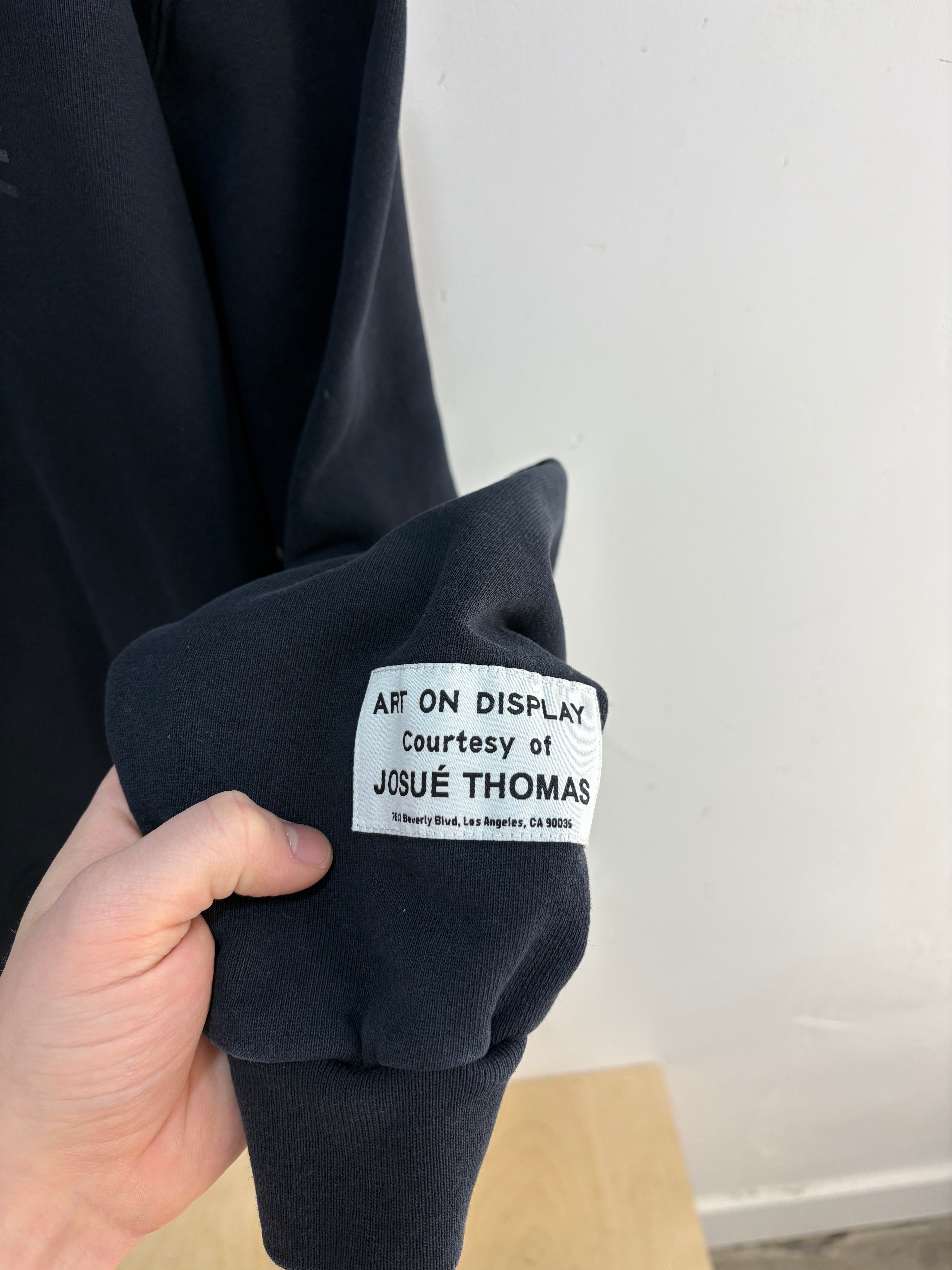 Gallery Dept. Black logo crewneck - size M