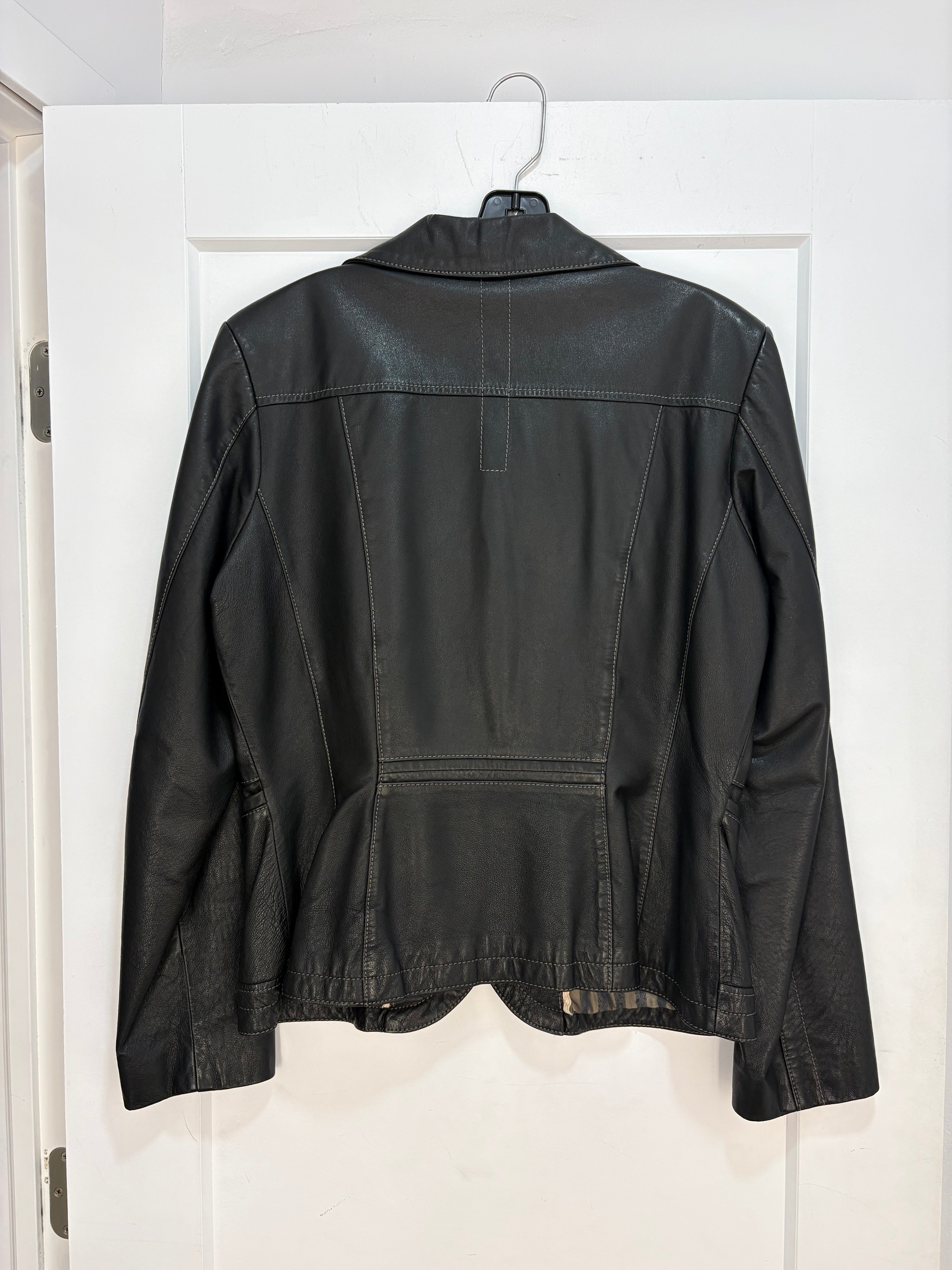 Danier leather blazer jacket - size L