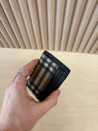 Burberry cardholder money clip