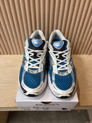 Saucony pyrogrid sneaker - size 11