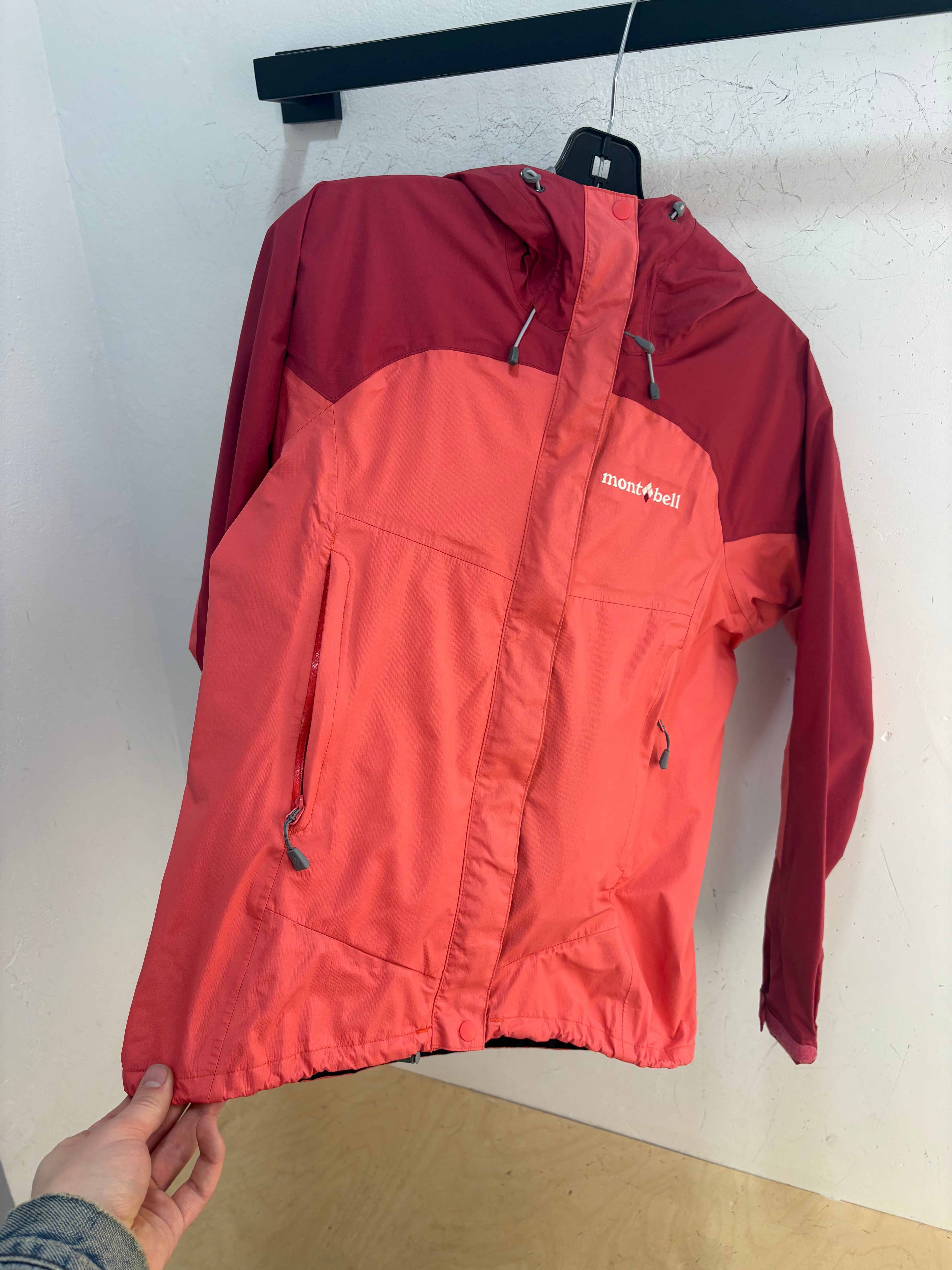 Montbell thunder pass pink shell - size S women