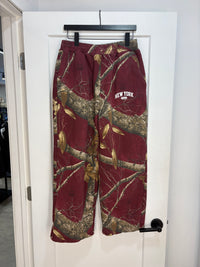 Awake burgundy realtree sweatpants - size M