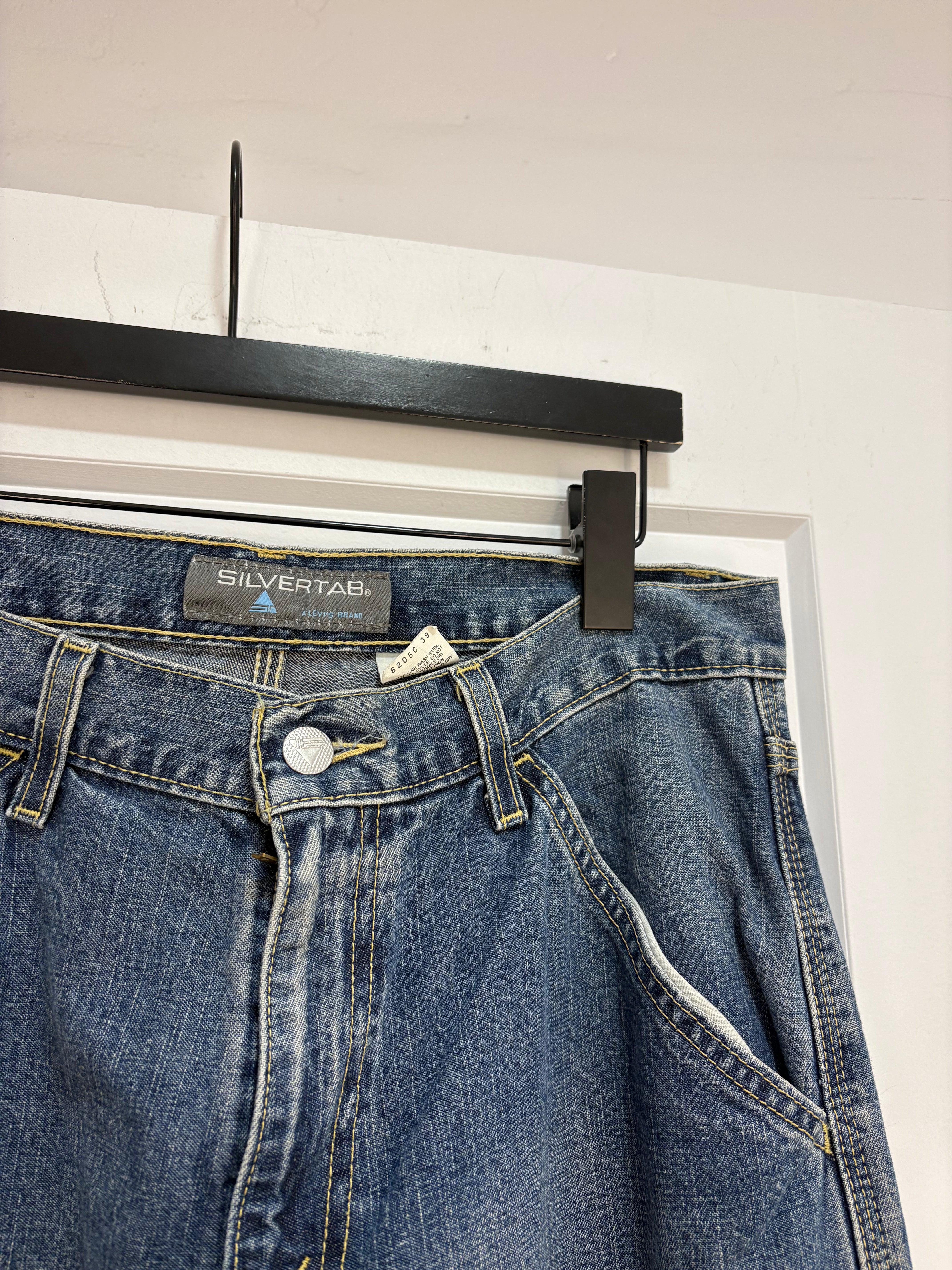 Levis Silver tab carpenter denim pants - size 30x32