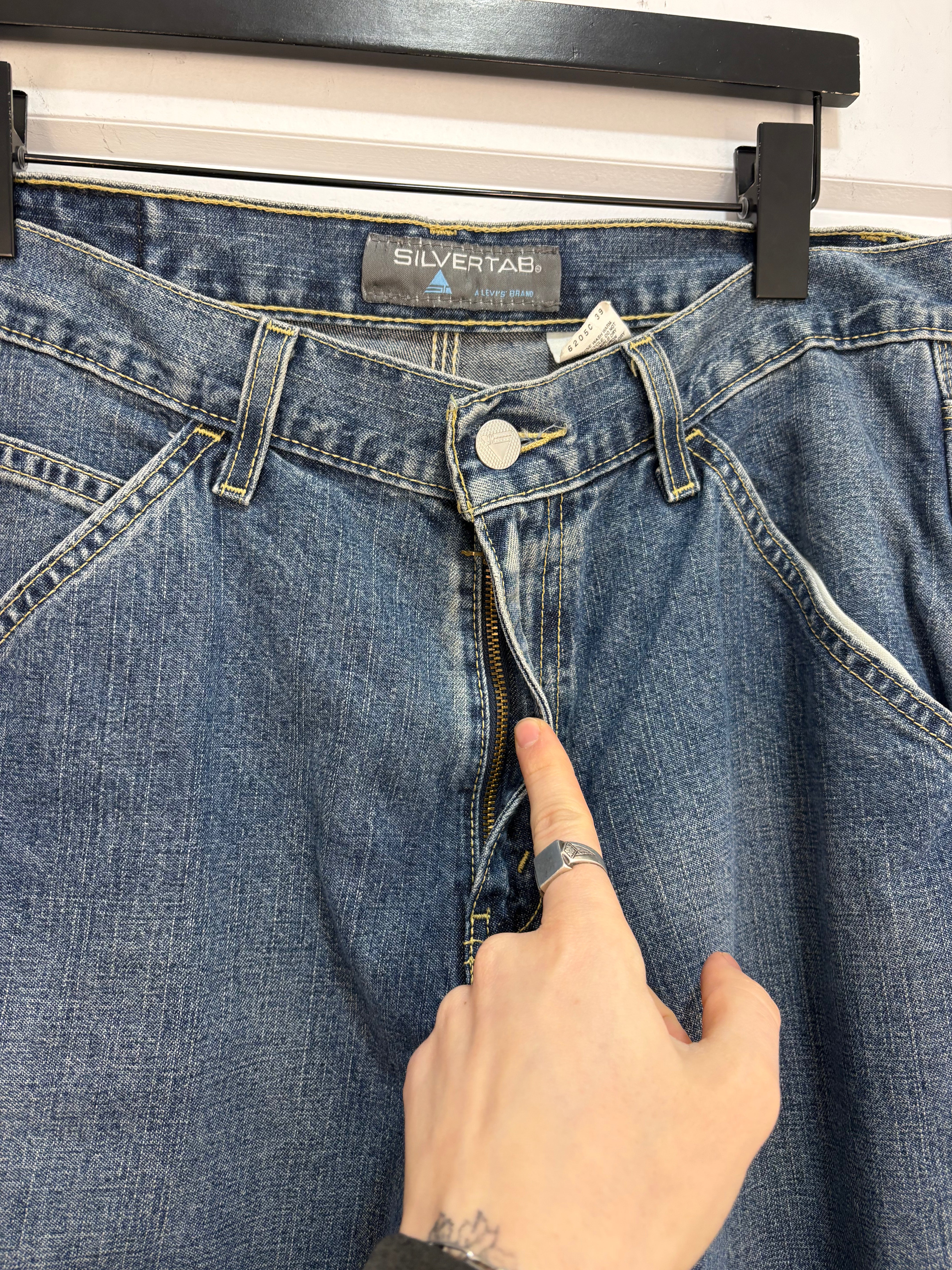 Levis Silver tab carpenter denim pants - size 30x32