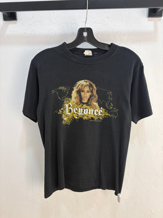 2007 Beyonce tour tee - size M