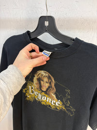 2007 Beyonce tour tee - size M