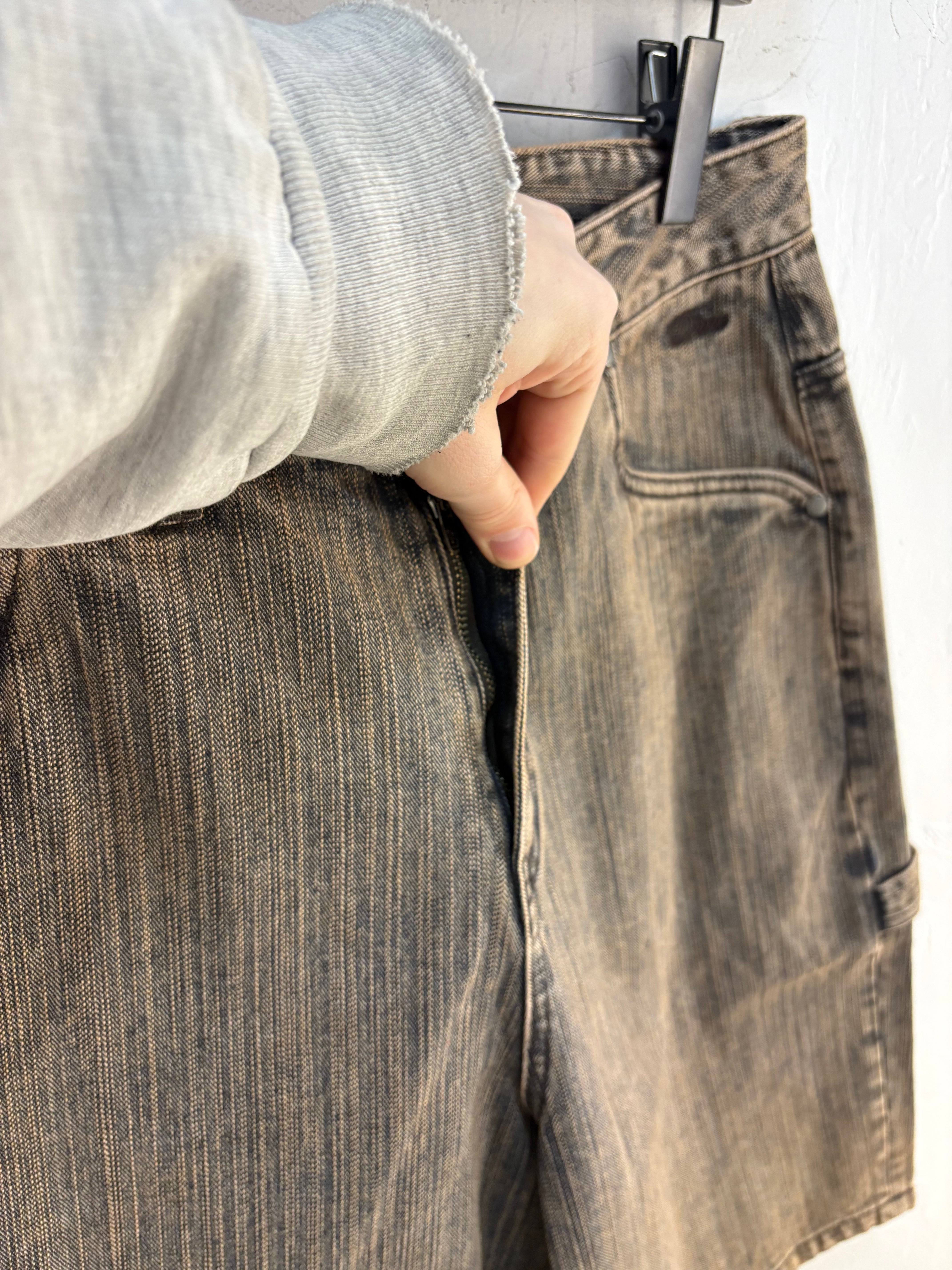 New Dime Rust baggy jorts - size 32