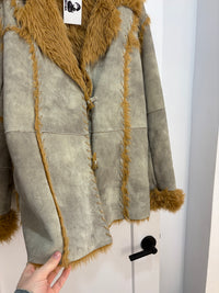 Y2k Newport news faux fur jacket - size XL