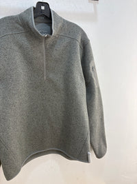 New Arcteryx grey covert 1/4 zip up - size M