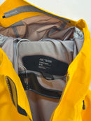 New Arcteryx Rush yellow yukon - size M womens