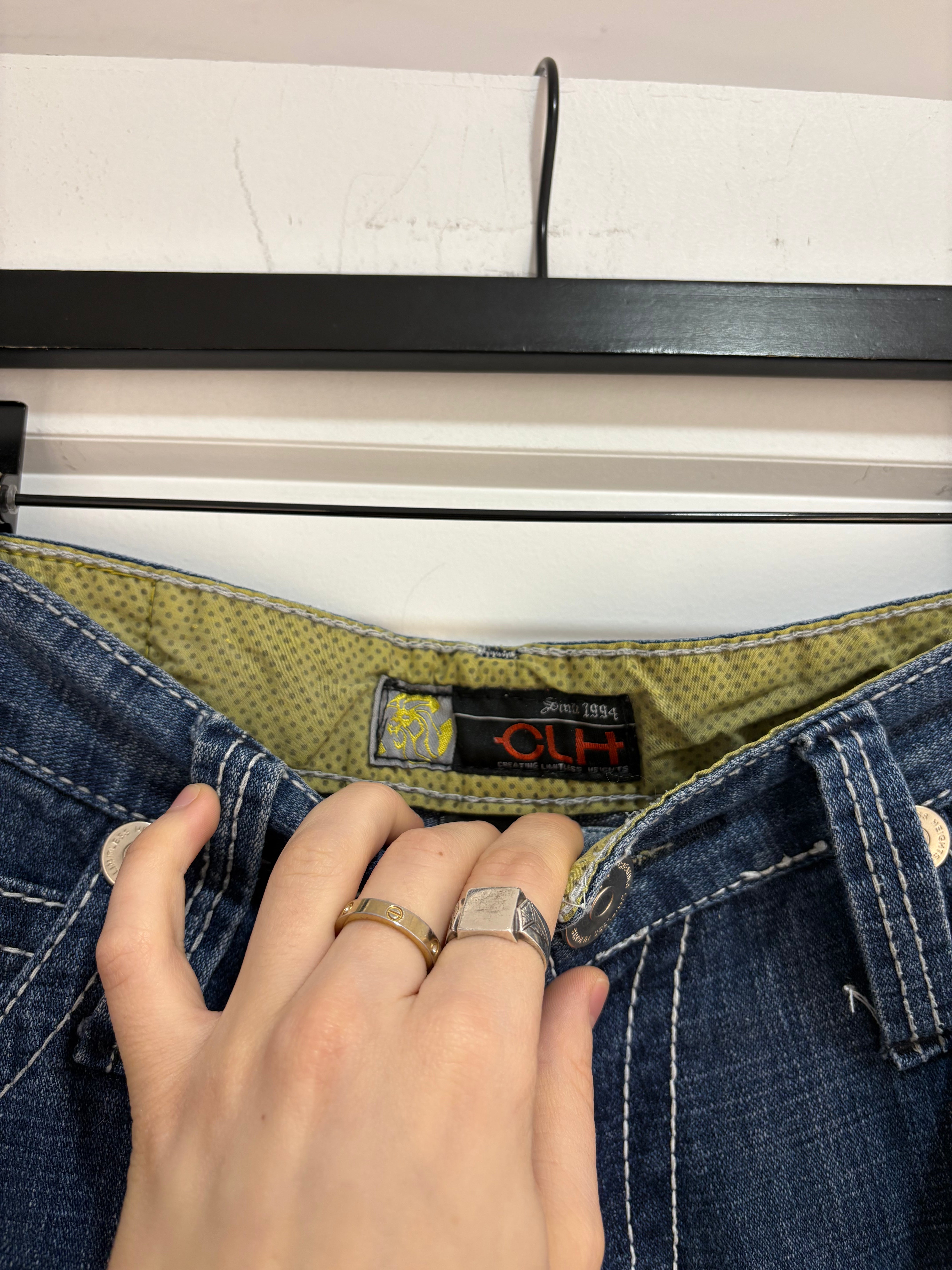 Y2k Clench denim jorts - size 36