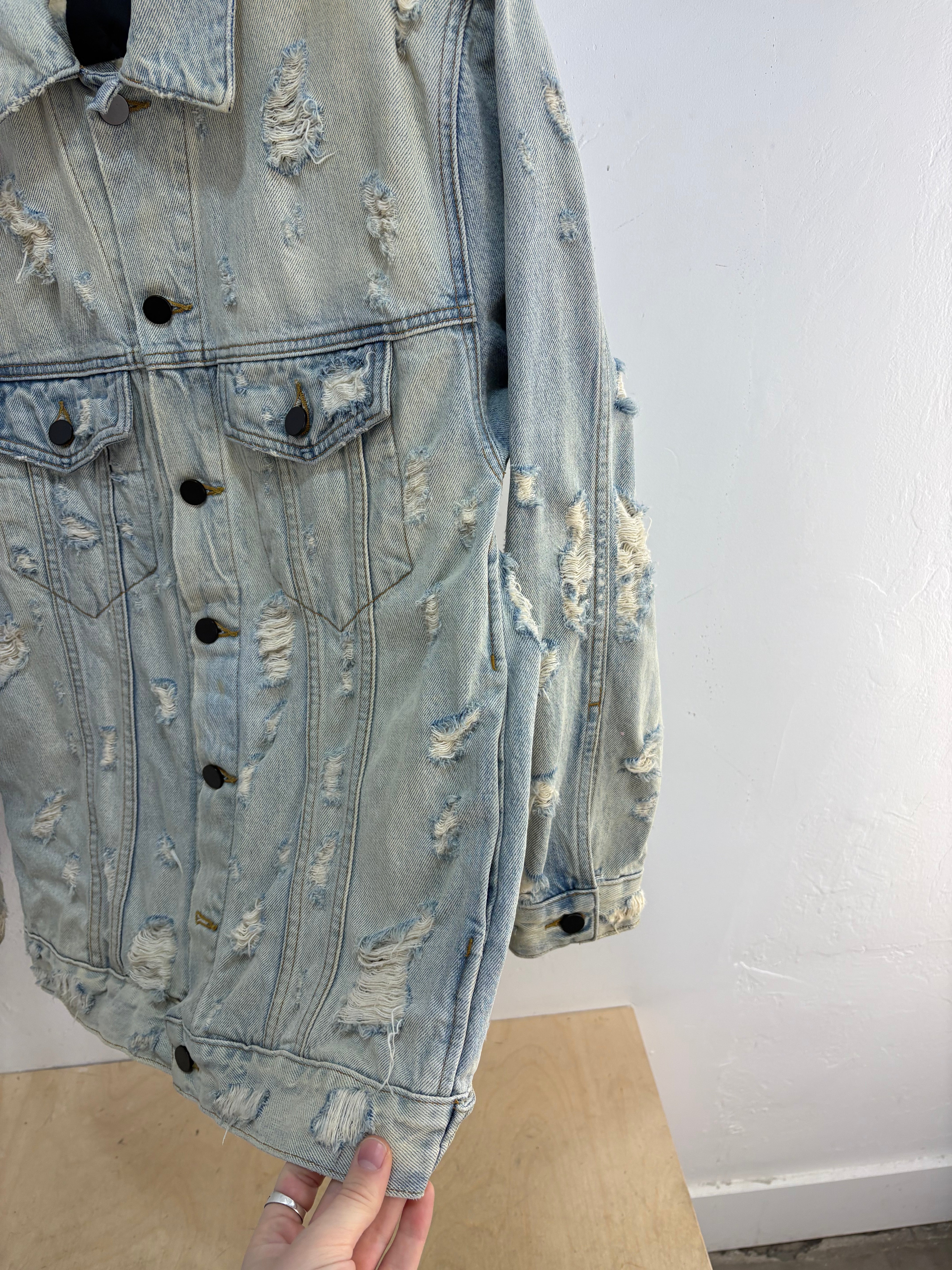 Alexander Wang X distressed denim jacket - size XS