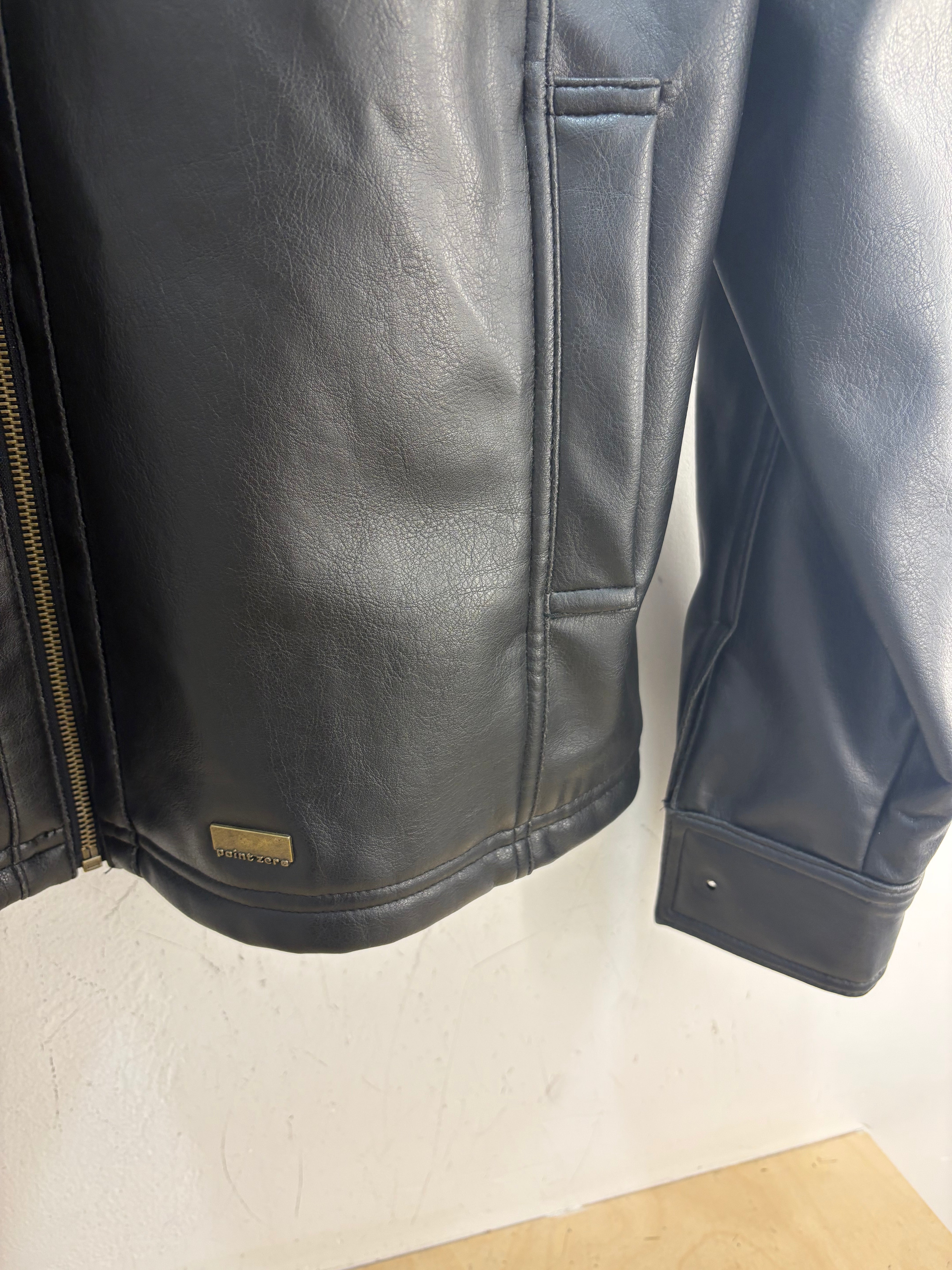 Y2k Point Zero faux leather jacket *flawed - size XL