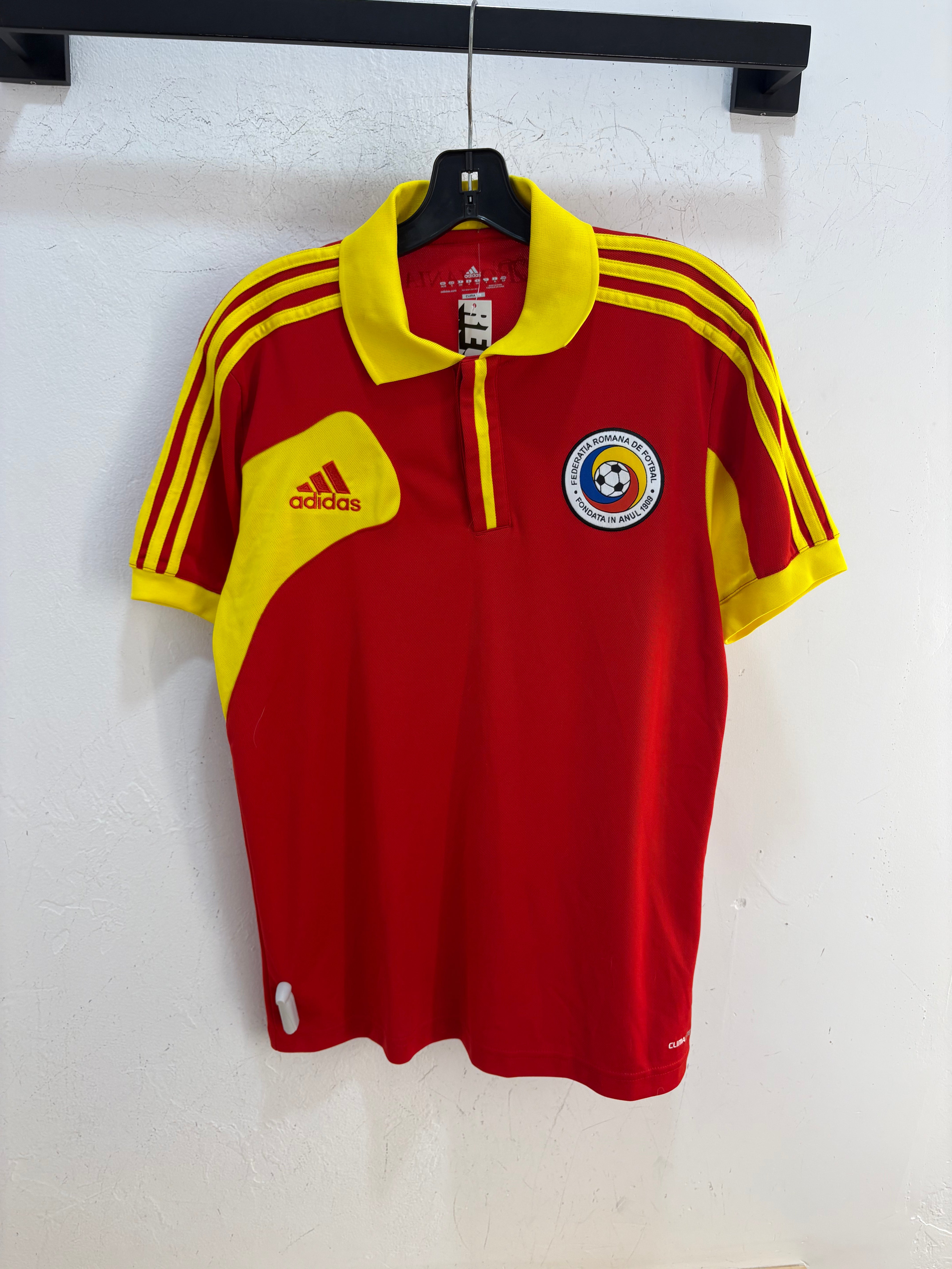 2011 Romania home kit - size S