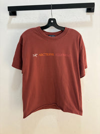 Y2k Arc'teryx EQT burgundy tee - size L