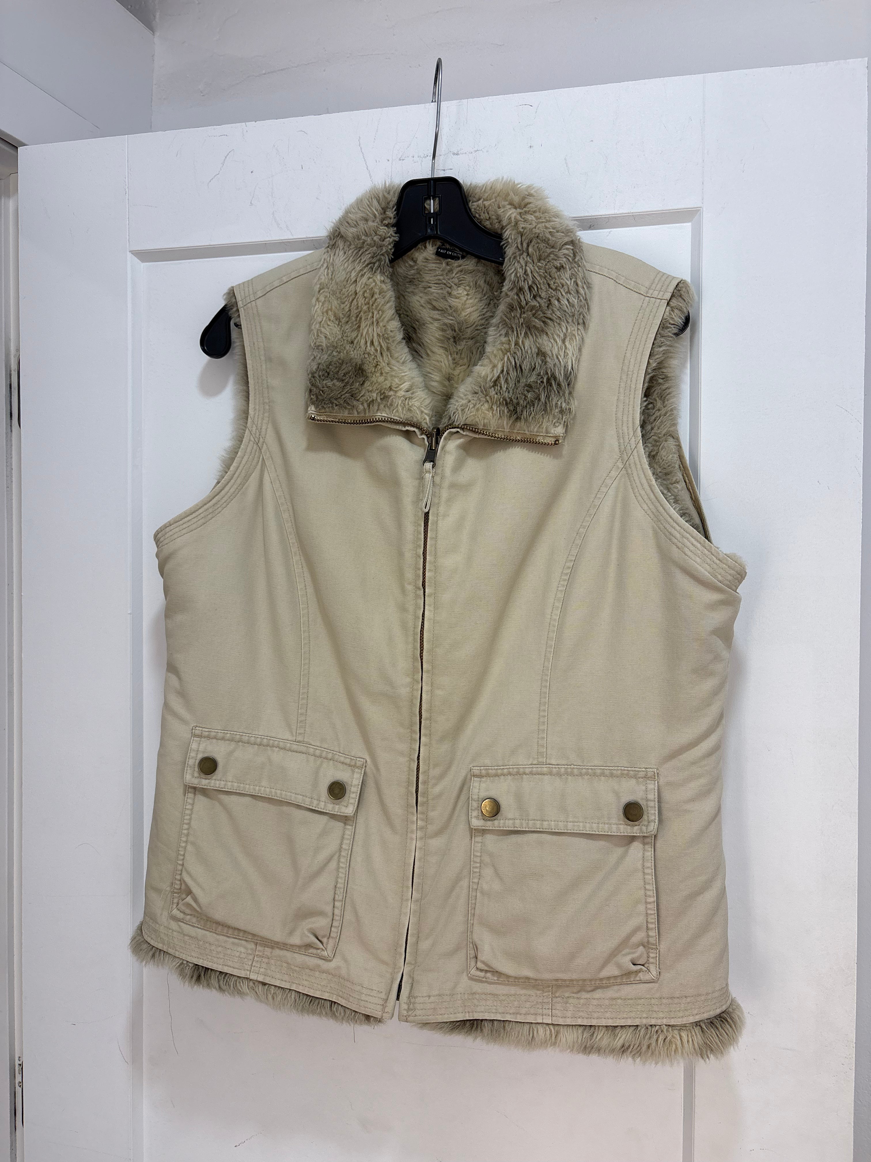 Tribal Reversible faux fur vest - size M