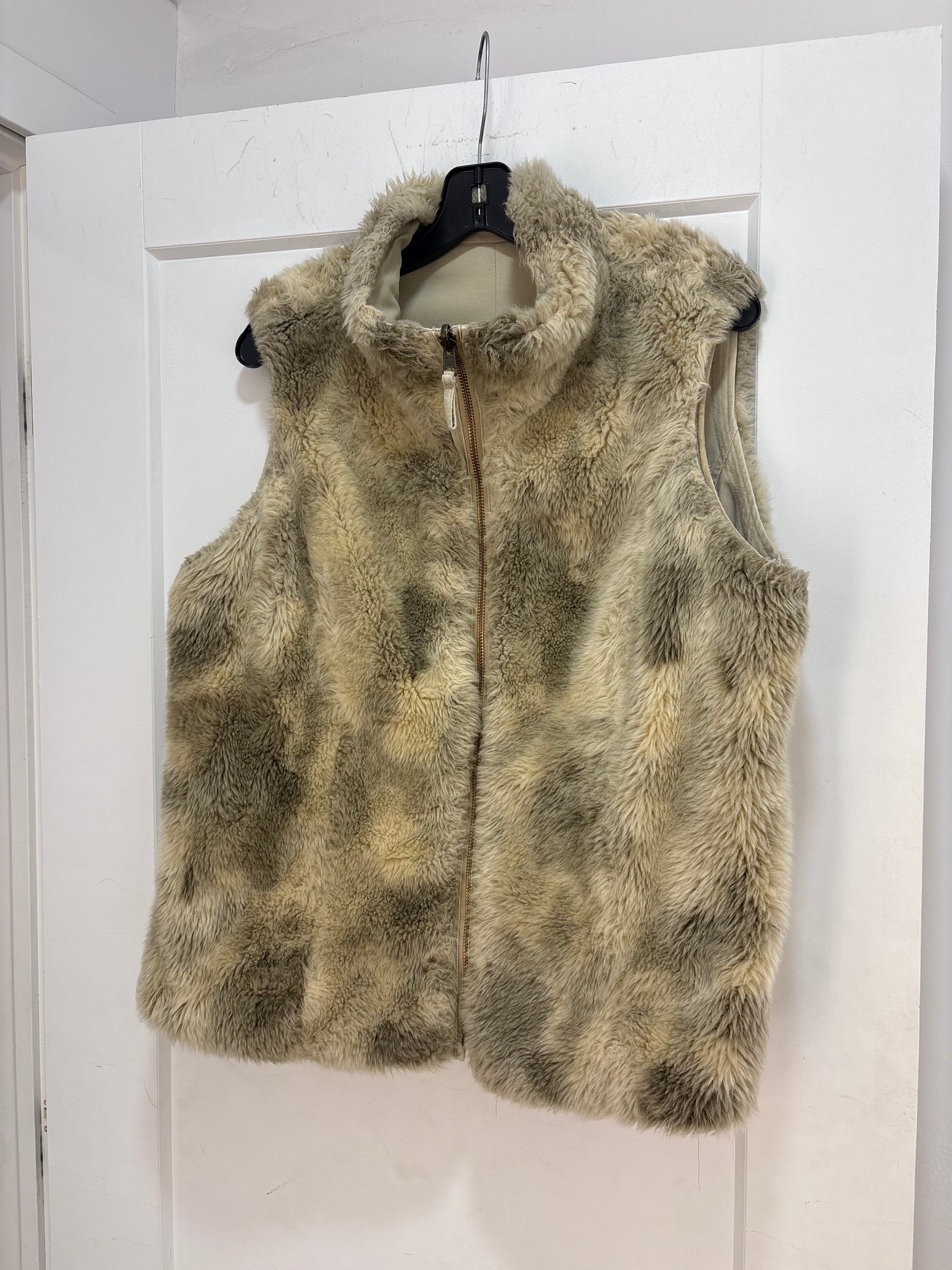 Tribal Reversible faux fur vest - size M