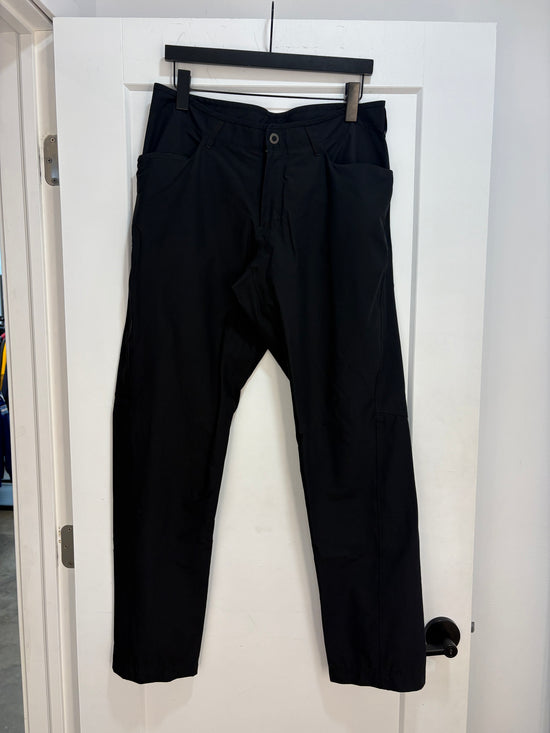 Arcteryx Creston black pants - size 34
