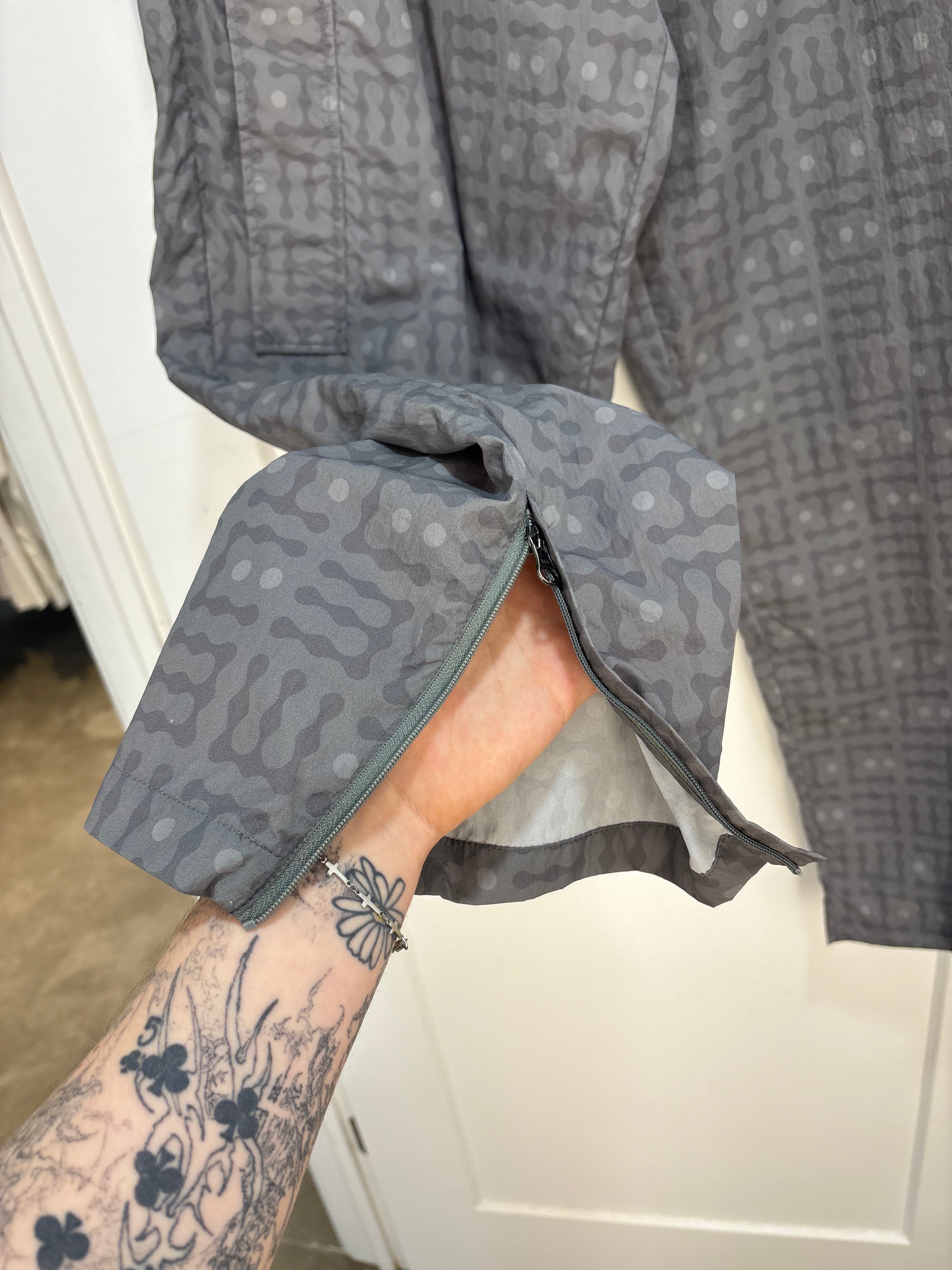 Dime grey trackpants - size L