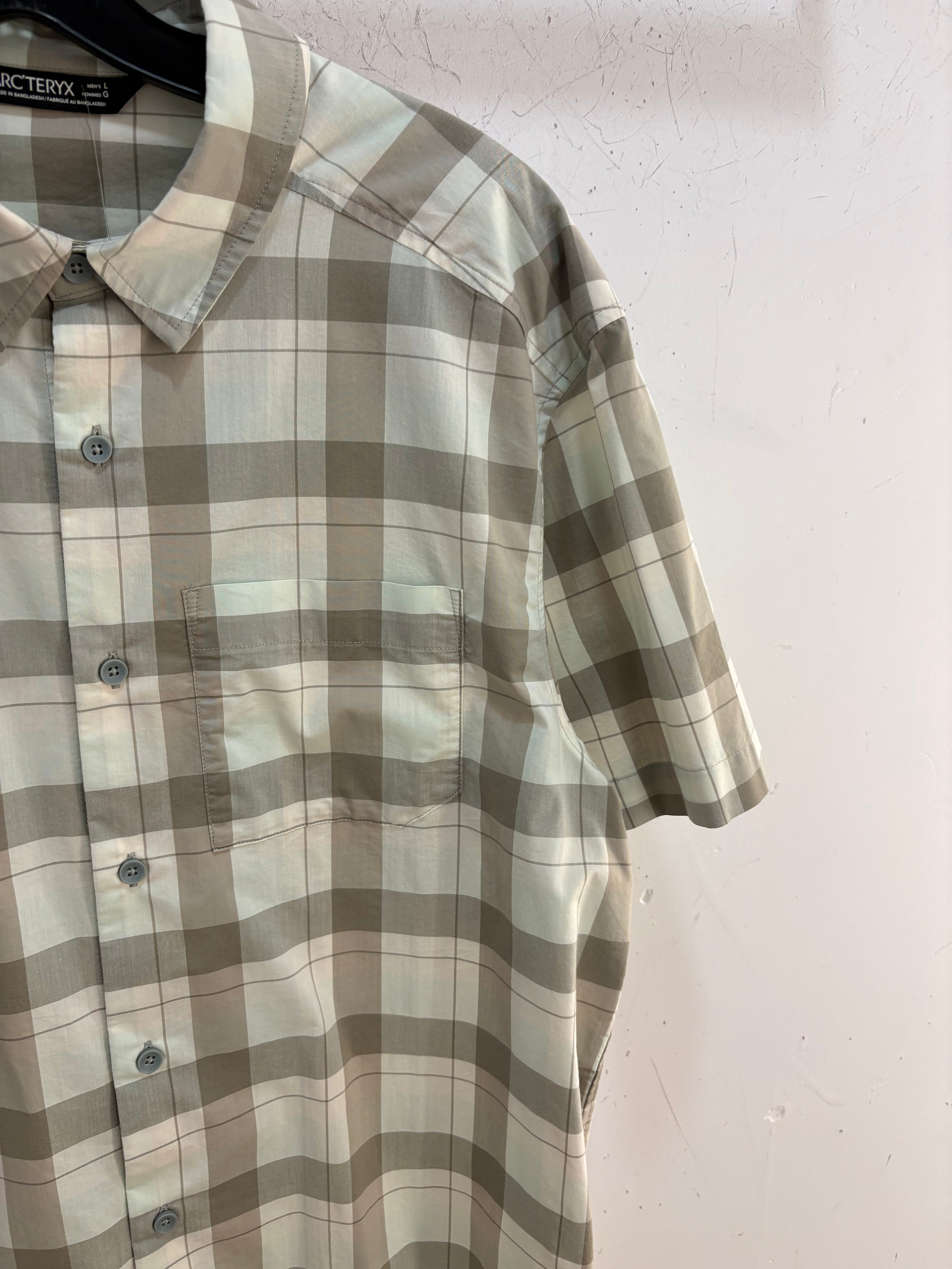 Arcteryx plaid button up shirt - size L