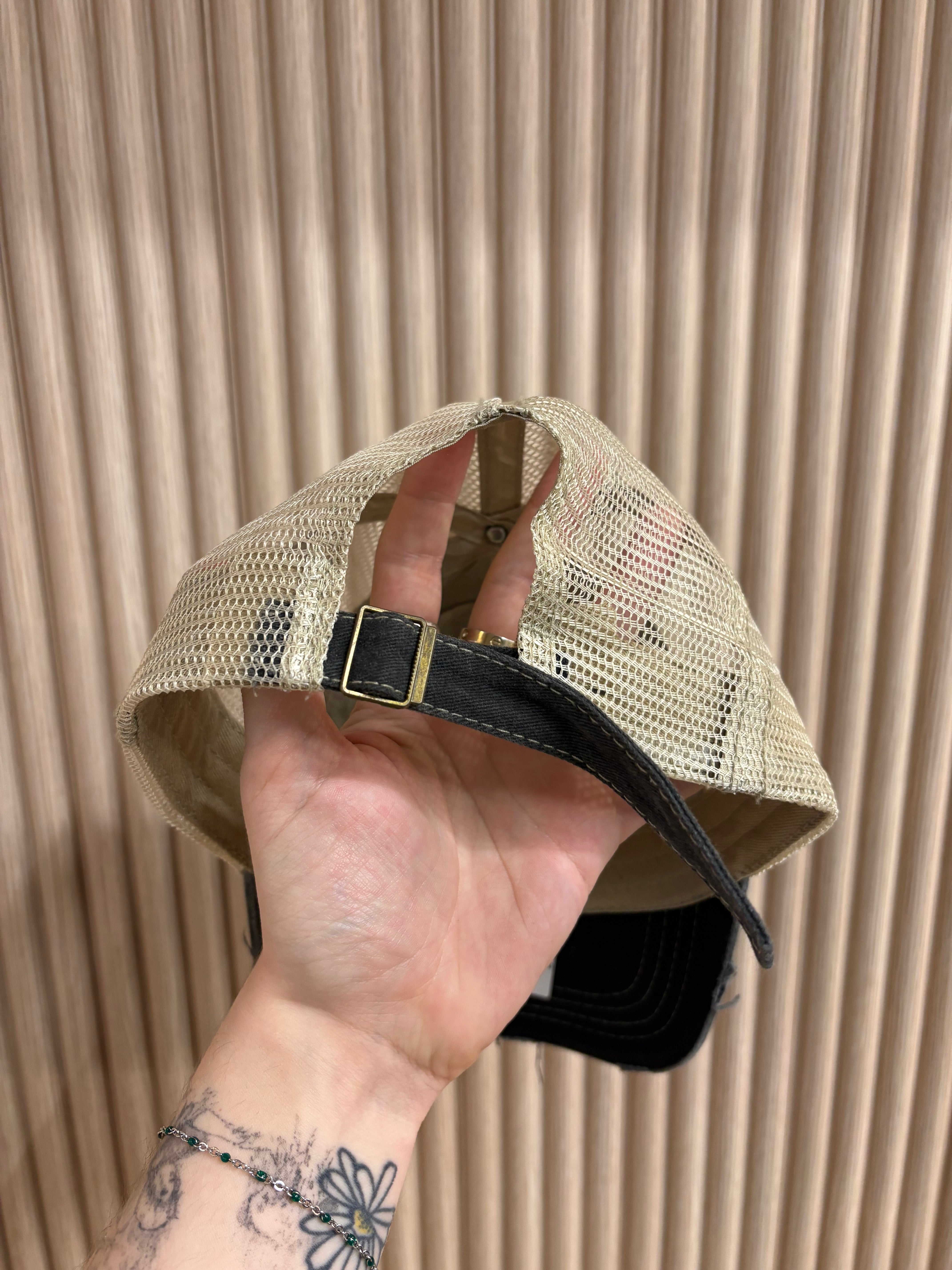 New Drain gang working on dying trucker cap