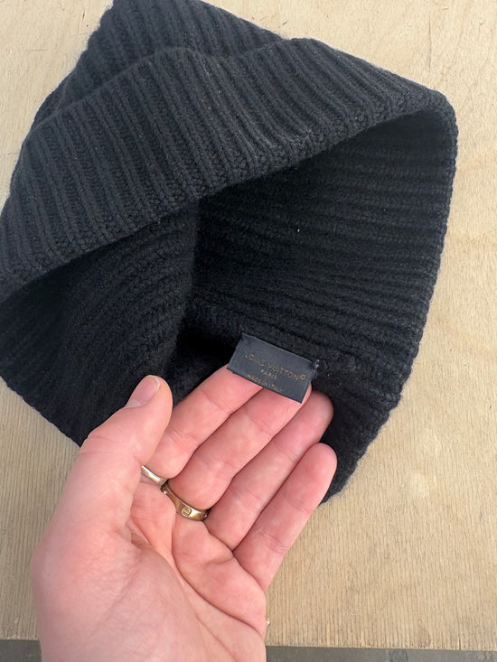 Louis Vuitton Cashmere black beanie
