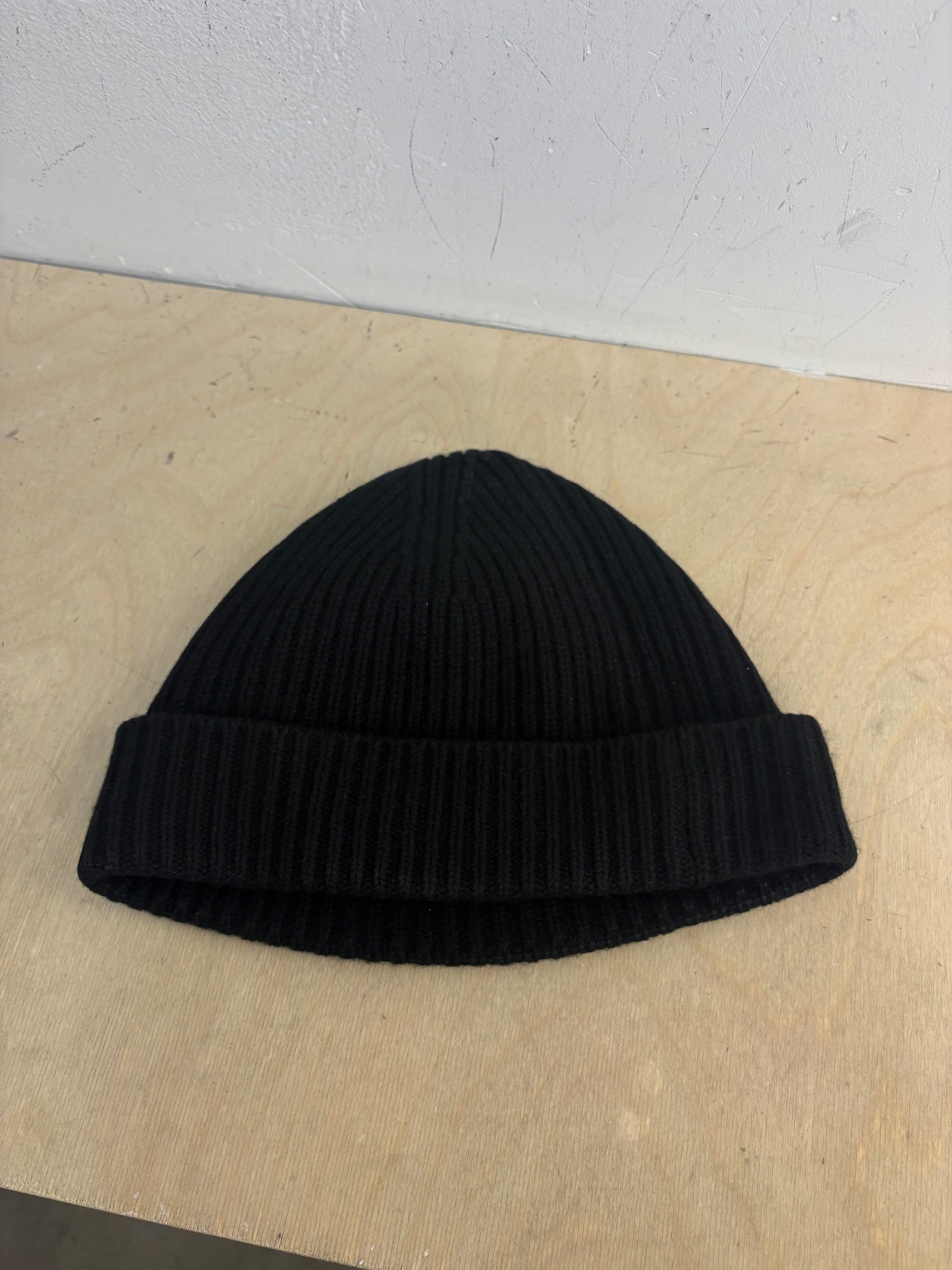 Louis Vuitton Cashmere black beanie