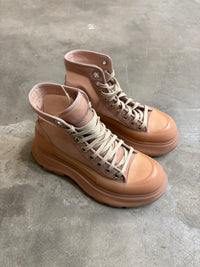 Alexander Mcqueen Pink combat boots - size 6wmns