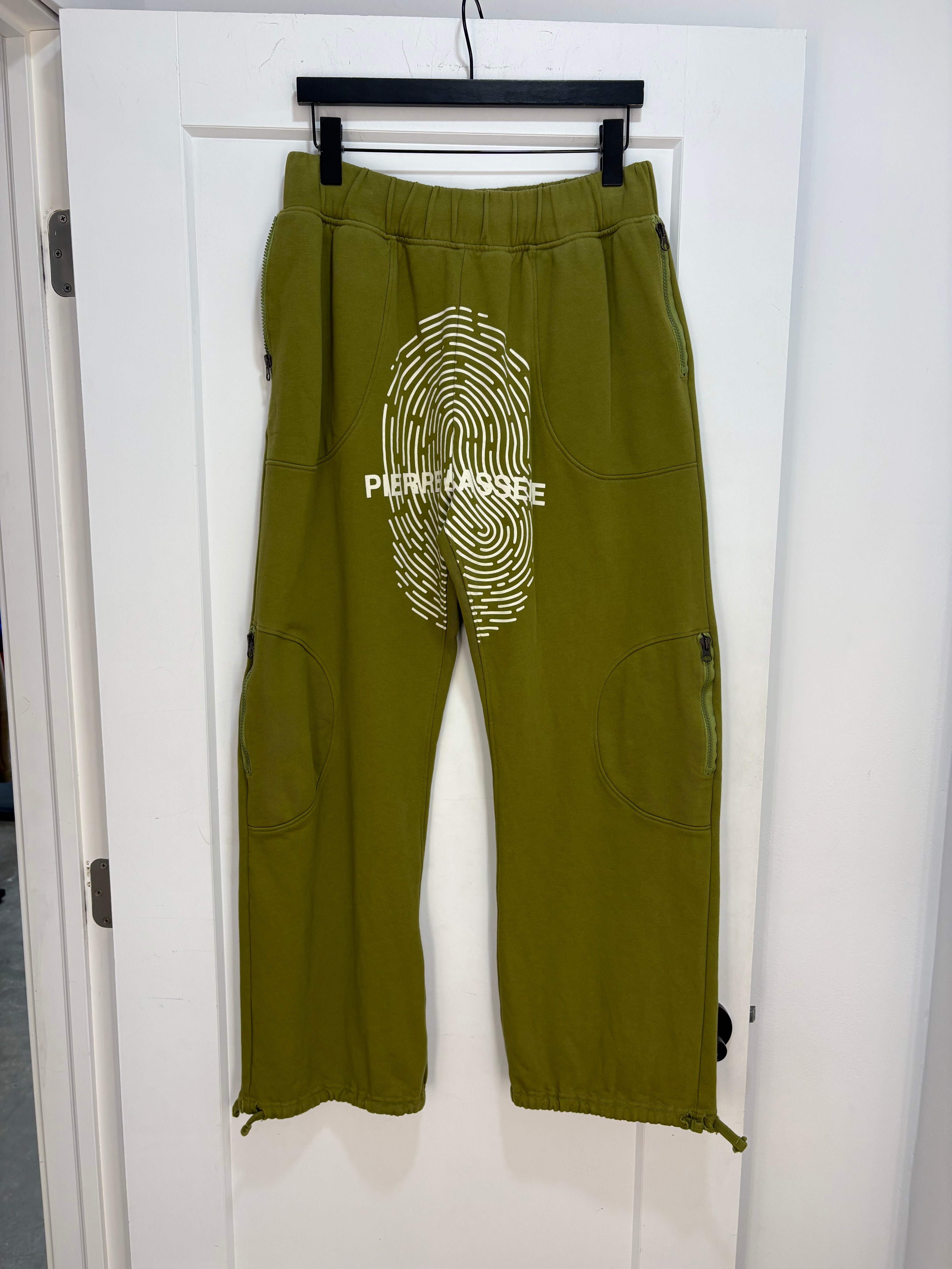 Pierre Bassene green fingerprint sweatpants - size XL