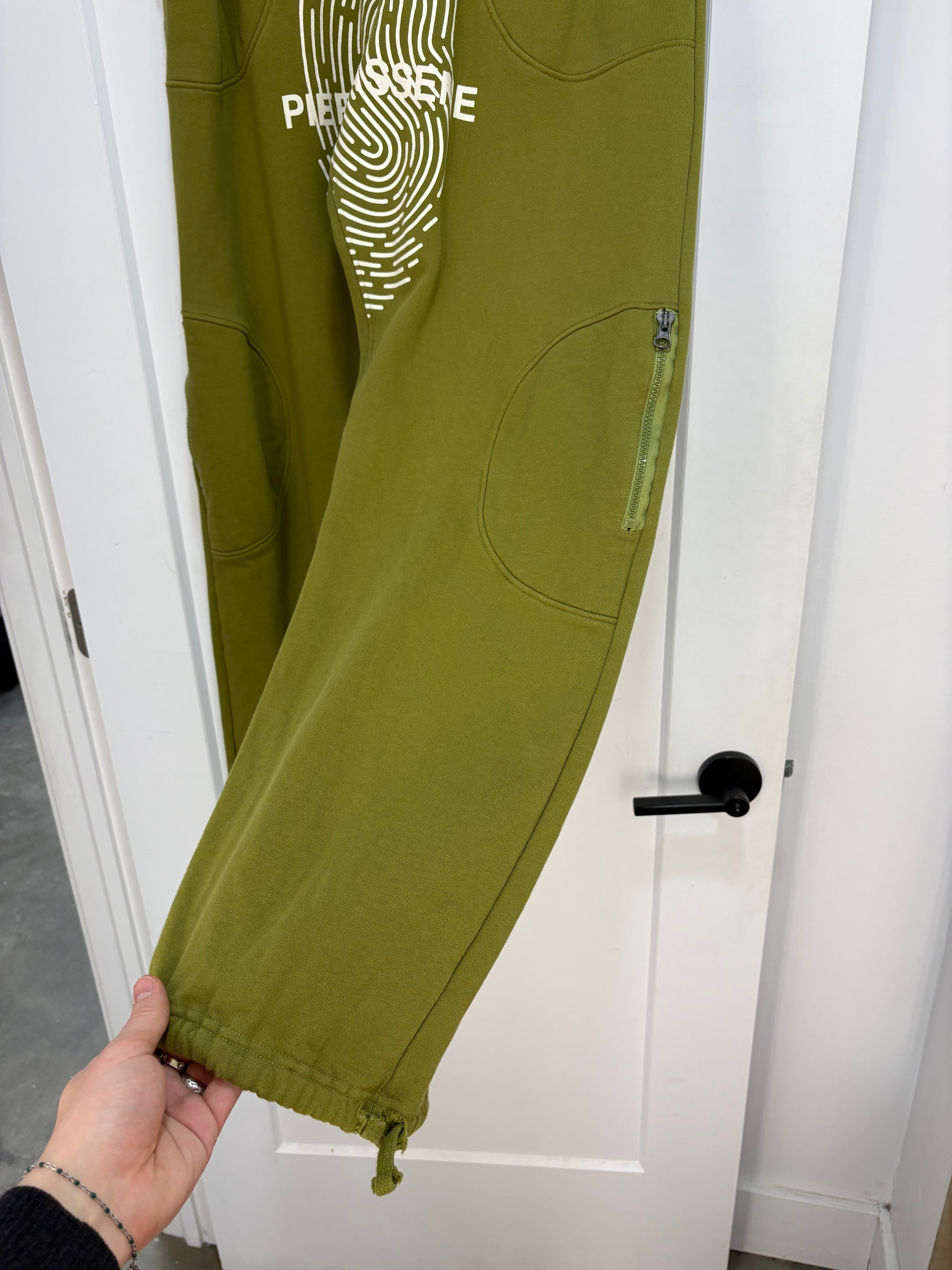 Pierre Bassene green fingerprint sweatpants - size XL