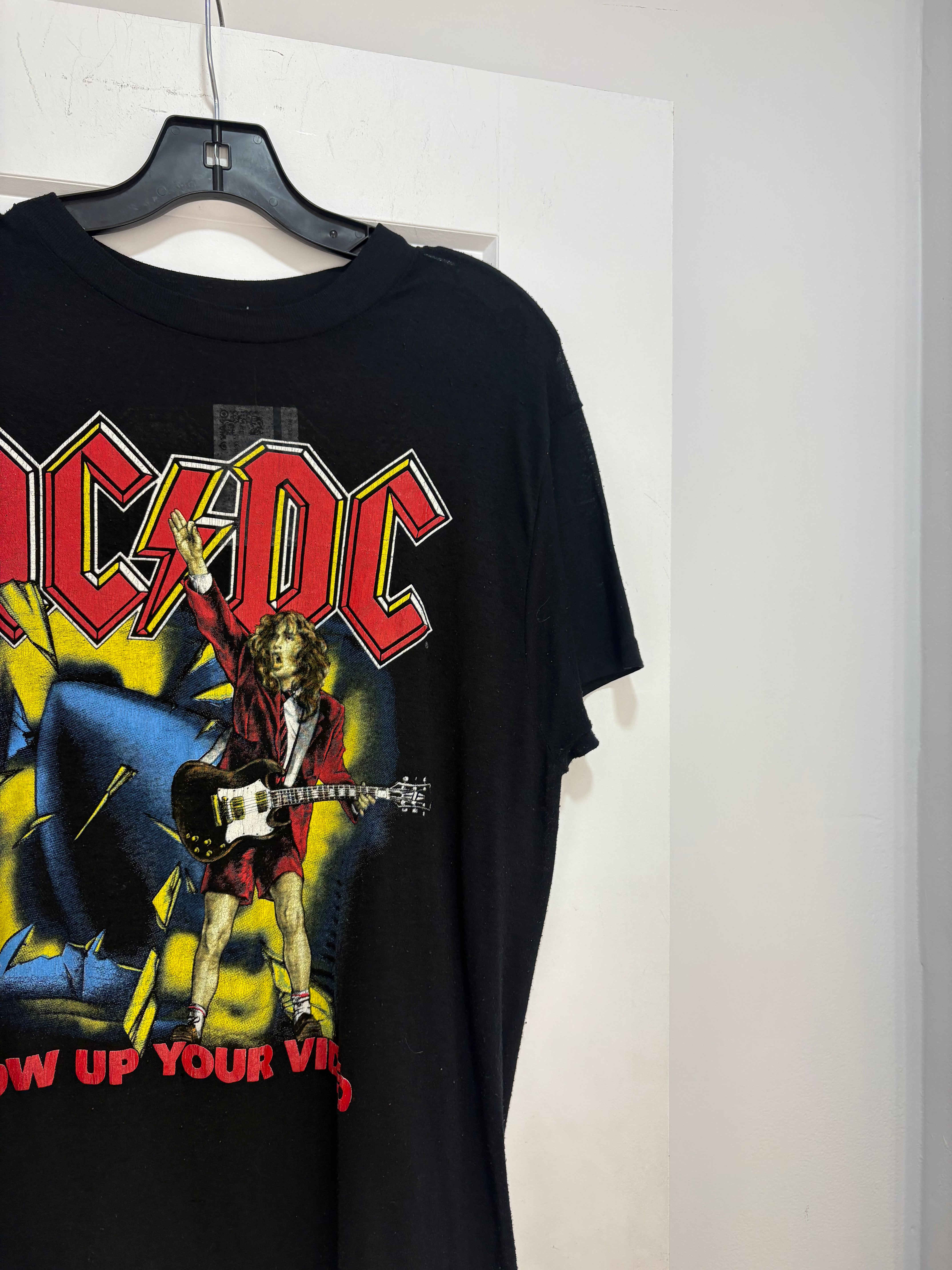 1988 ACDC blow up video tee - size M *distressed