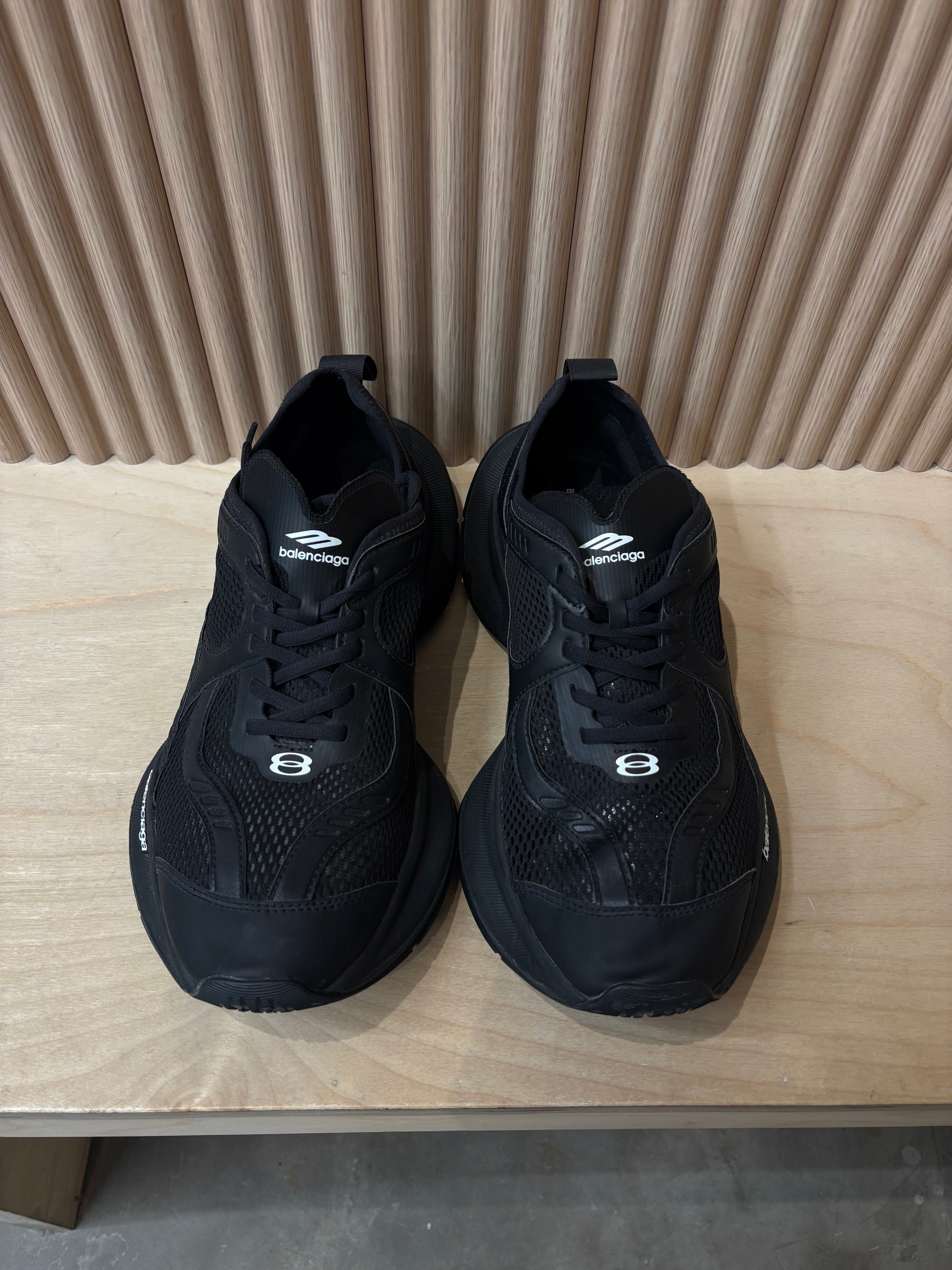 Balenciaga Circuit sneaker - size 42