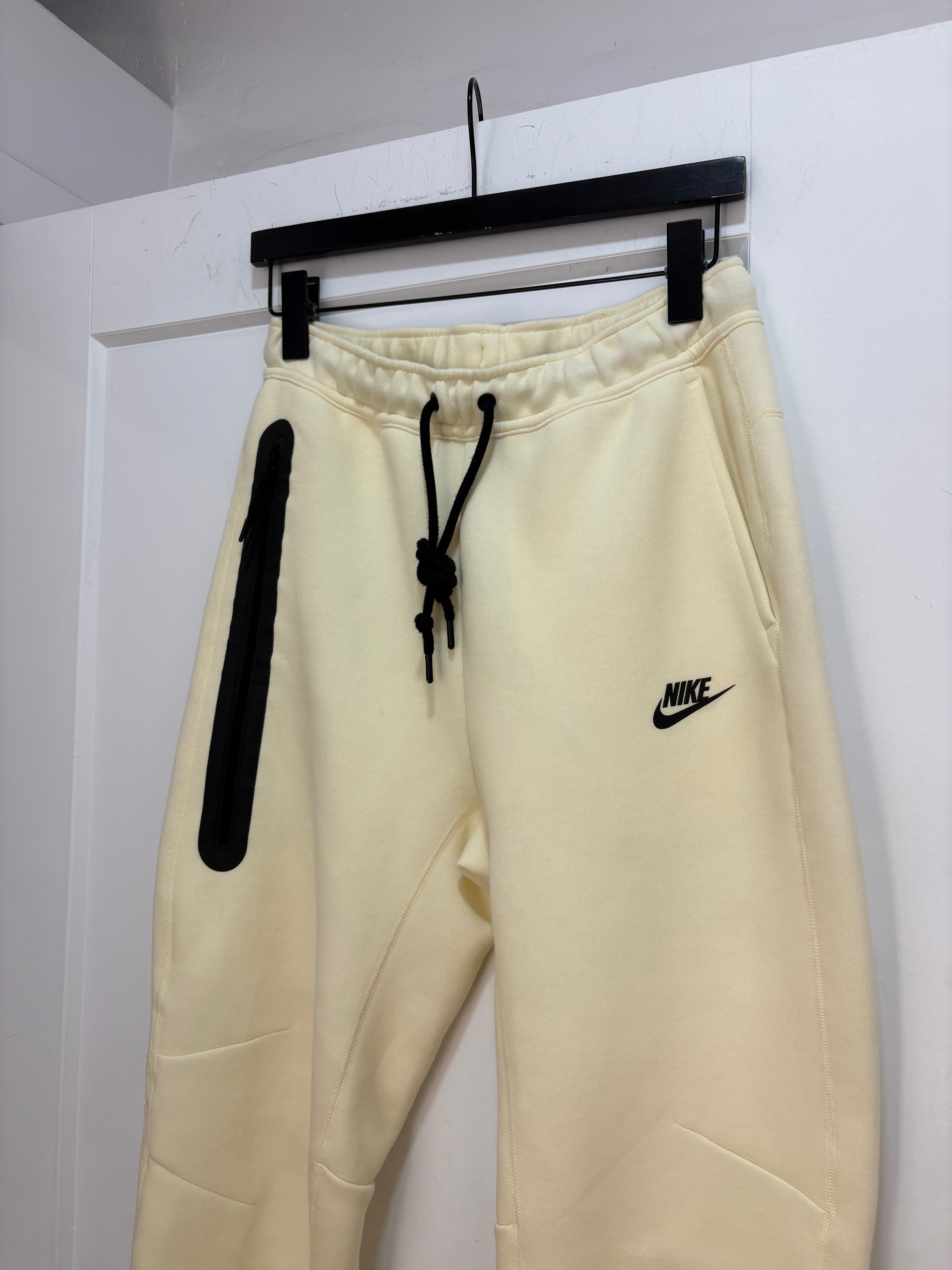 Nike tech cream sweatpants - size S
