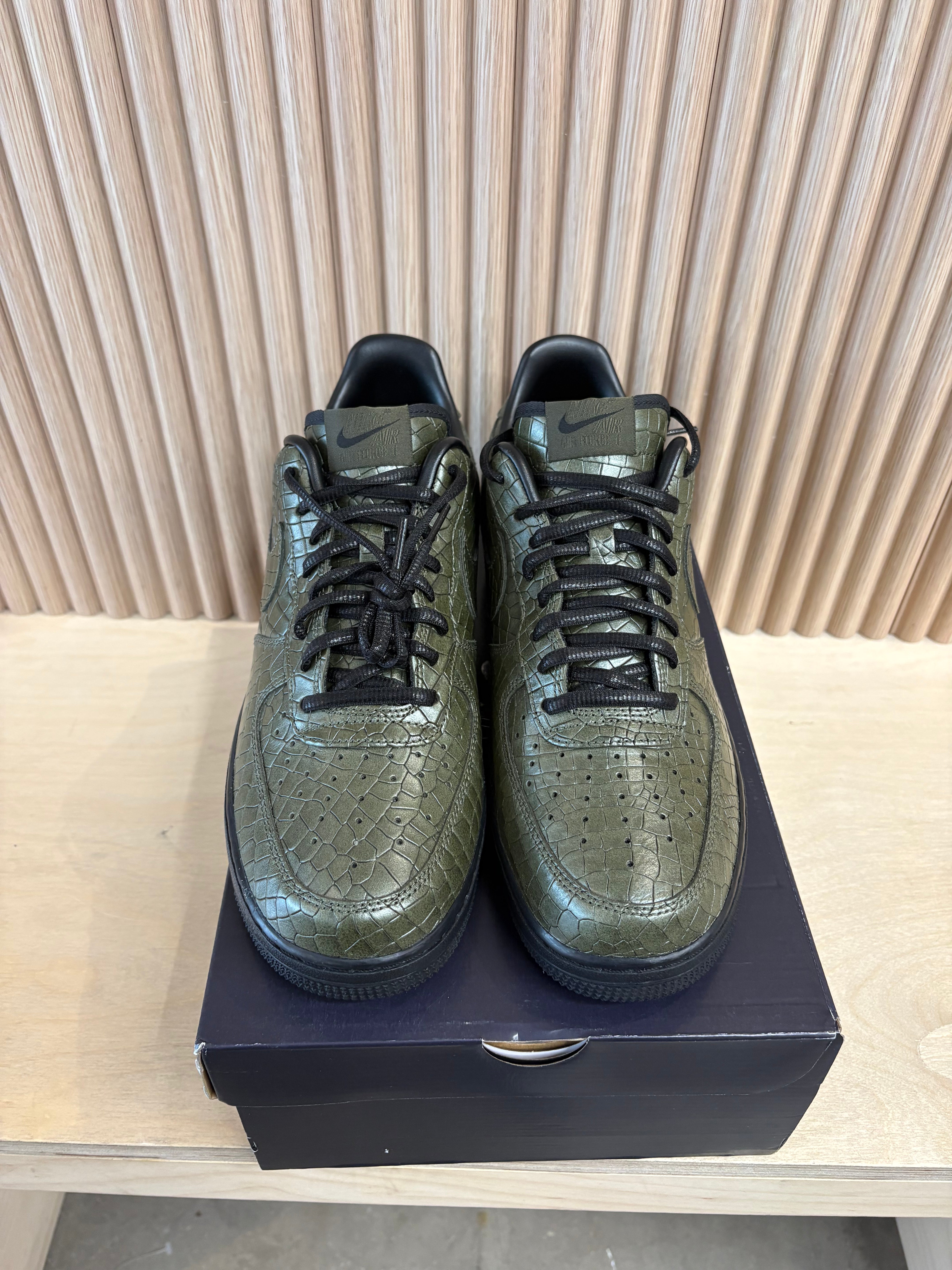New Nike AF1 croco green - size 10.5